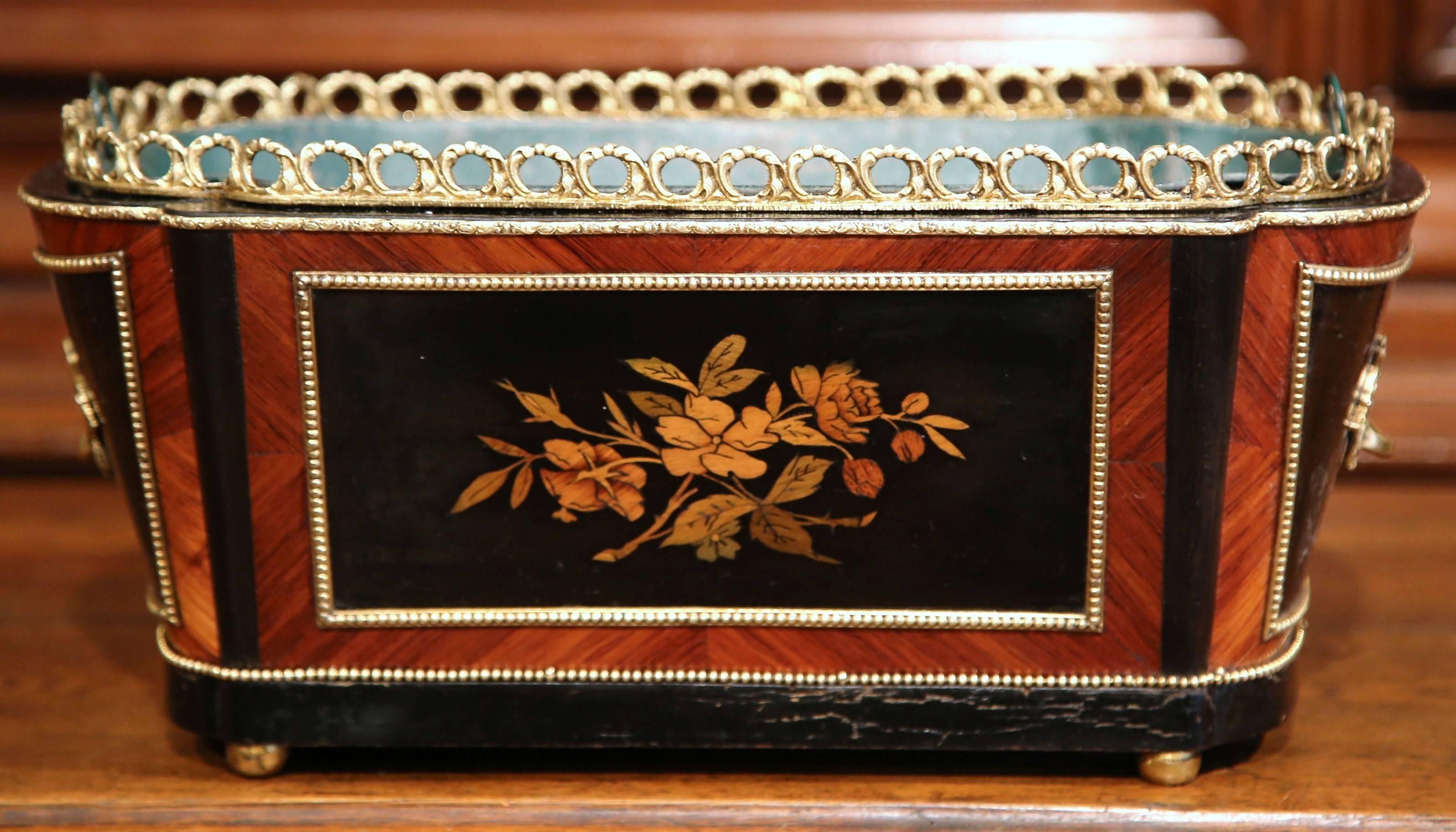 19th Century French Napoleon III Rosewood Marquetry Inlay and Bronze Jardinière In Excellent Condition In Dallas, TX