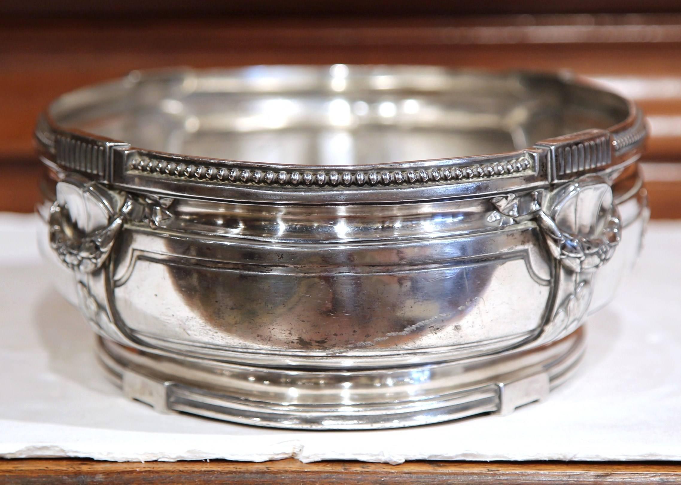 19th Century French Louis XVI Silver Plated Oval Jardinière with Repousse Decor 4