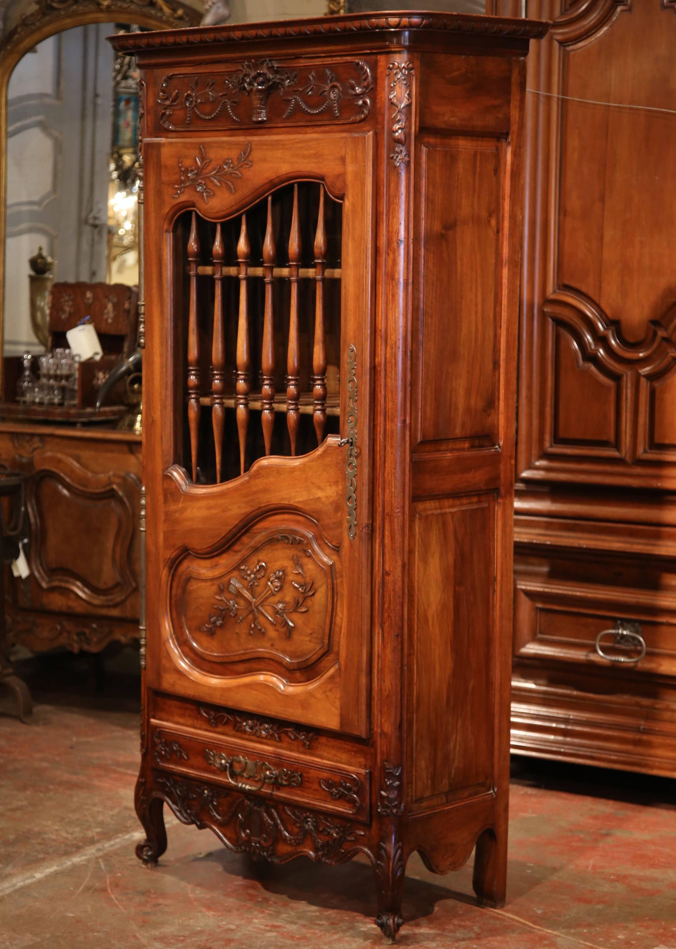 19th Century French Hand-Carved Walnut One Door Cabinet from Provence 2