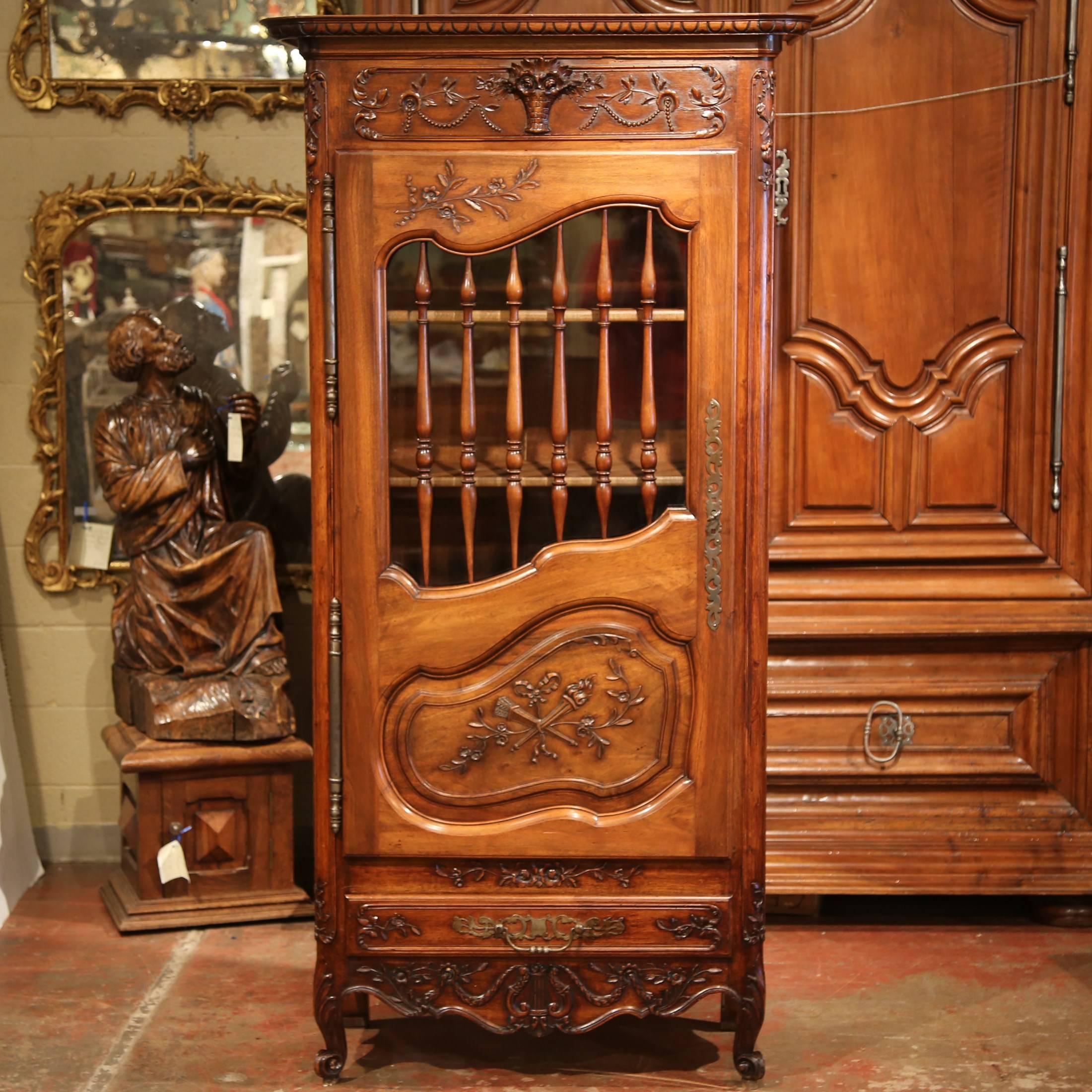 Louis XV 19th Century French Hand-Carved Walnut One Door Cabinet from Provence