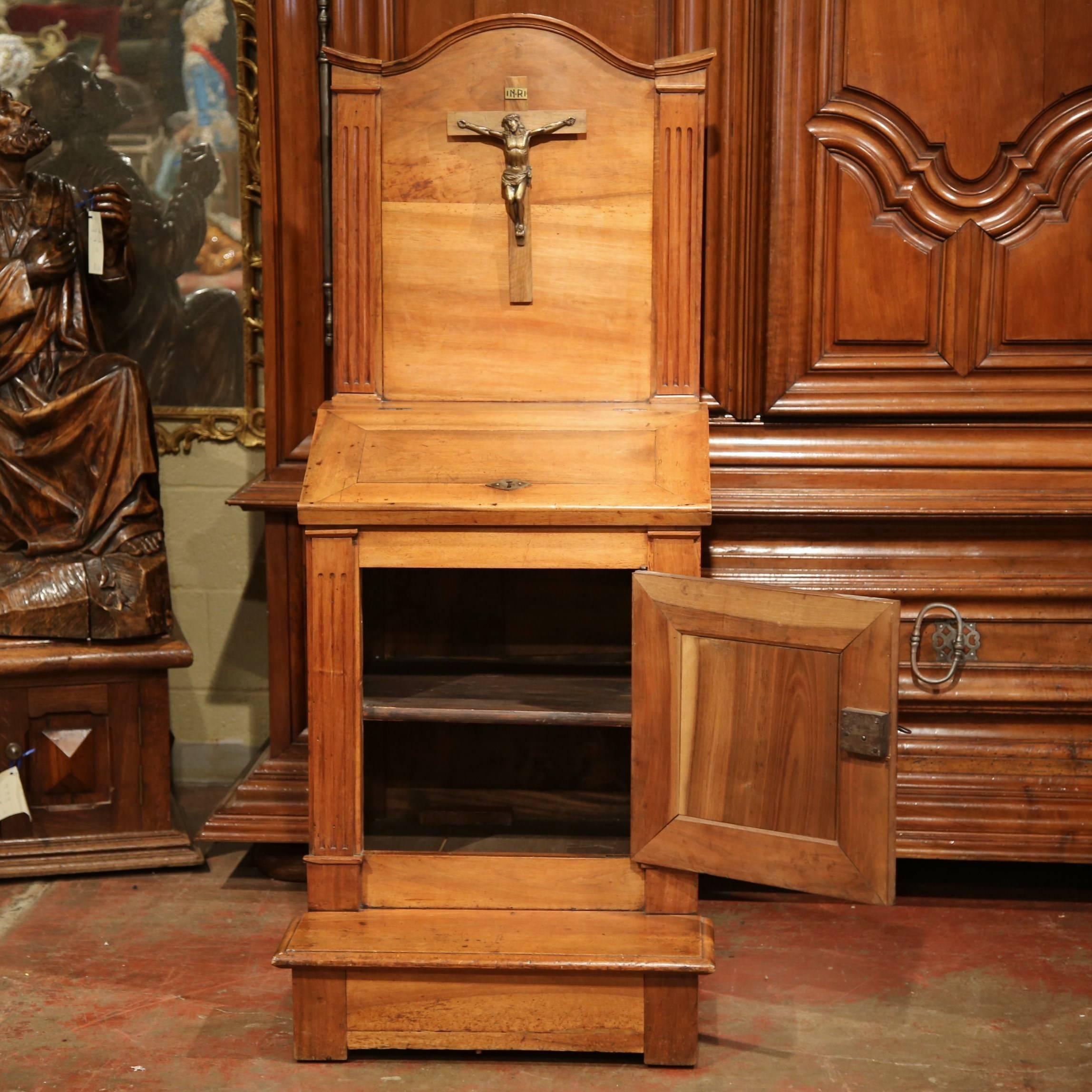 Hand-Carved 18th Century French Carved Walnut Oratoire Prayer Bench Cabinet from Burgundy