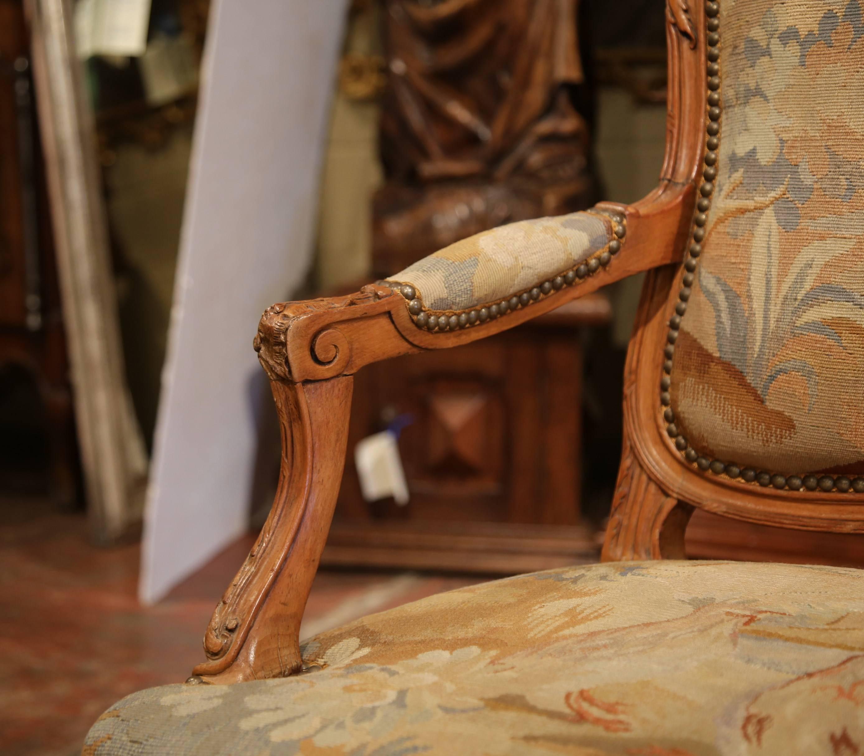 19th Century French Louis XV Carved Walnut Armchair with Aubusson Tapestry 5