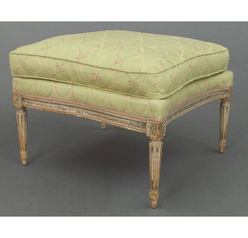 19th Century French Louis XVI Carved Painted Three-Piece Duchesse Brisee 4