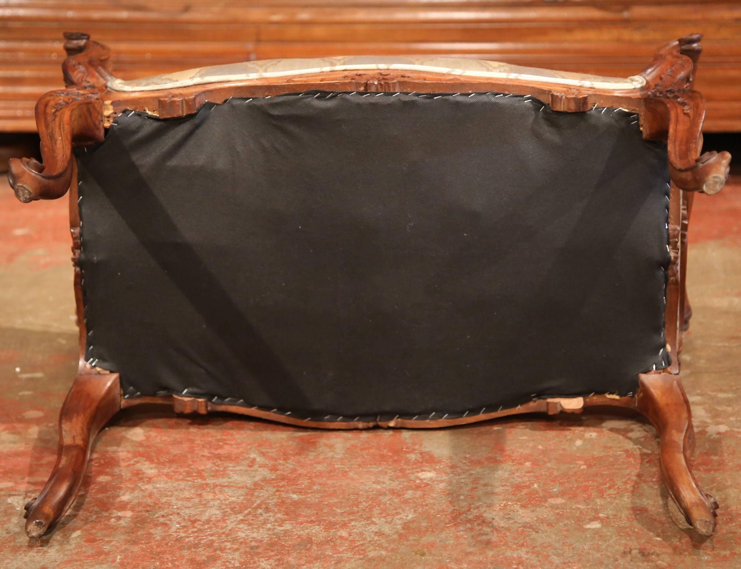 19th Century French Louis XV Carved Walnut and Cane Piano Bench with Silk Fabric 5