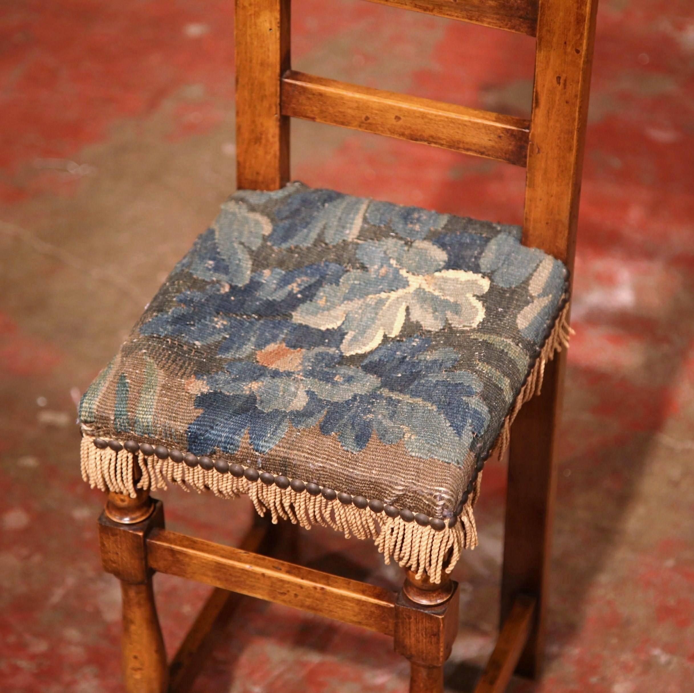 18th Century French Carved Walnut Child Chair with Aubusson Tapestry In Excellent Condition In Dallas, TX