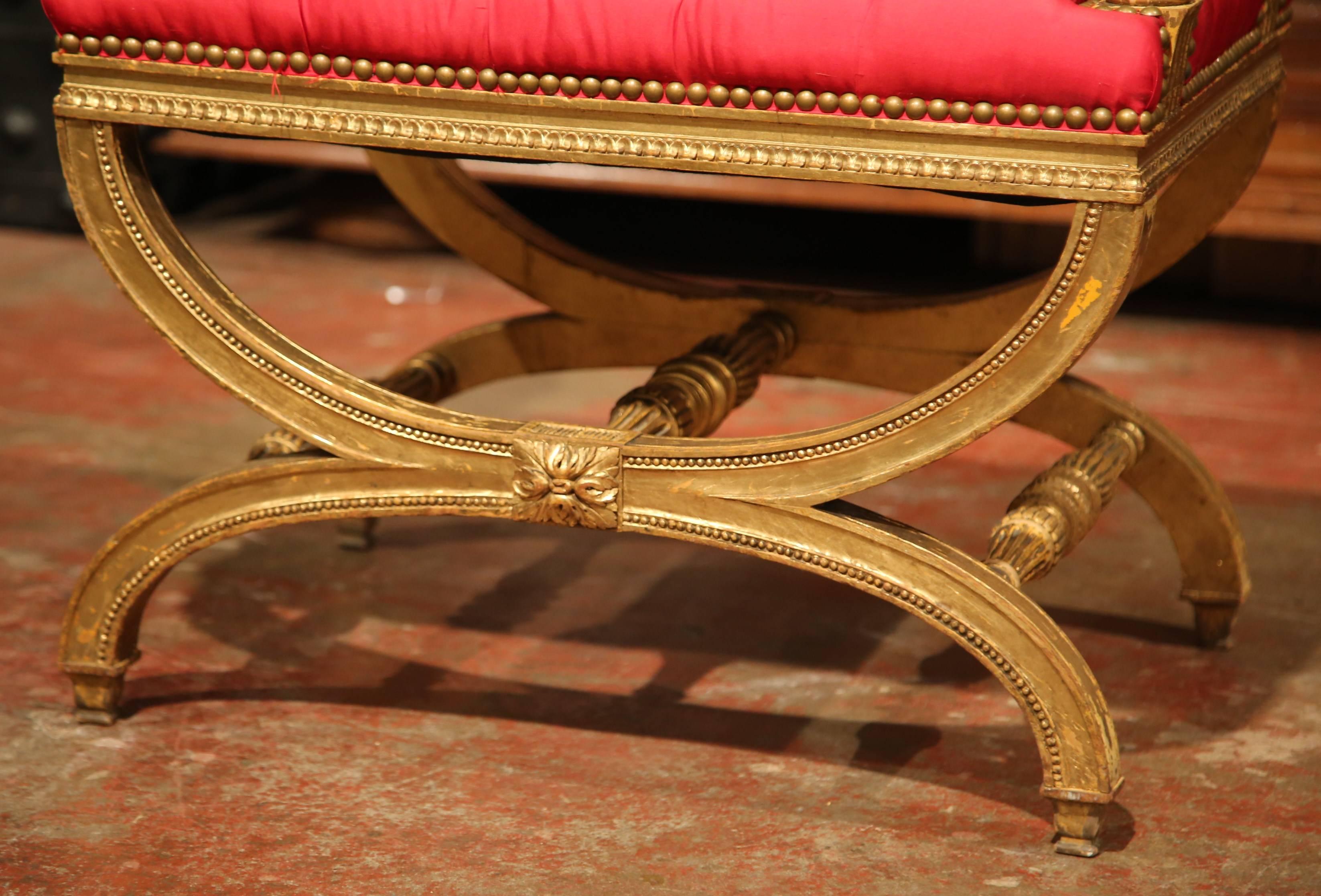 19th Century French Napoleon III Carved Giltwood Stool with Red Silk Fabric In Excellent Condition In Dallas, TX