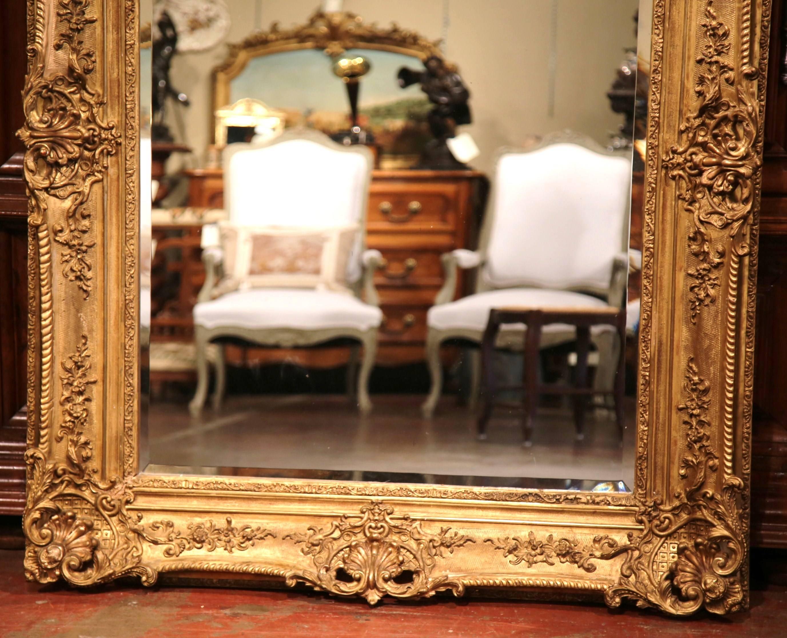 19th Century French Louis XV Carved Giltwood Mirror with Floral and Shell Decor 2