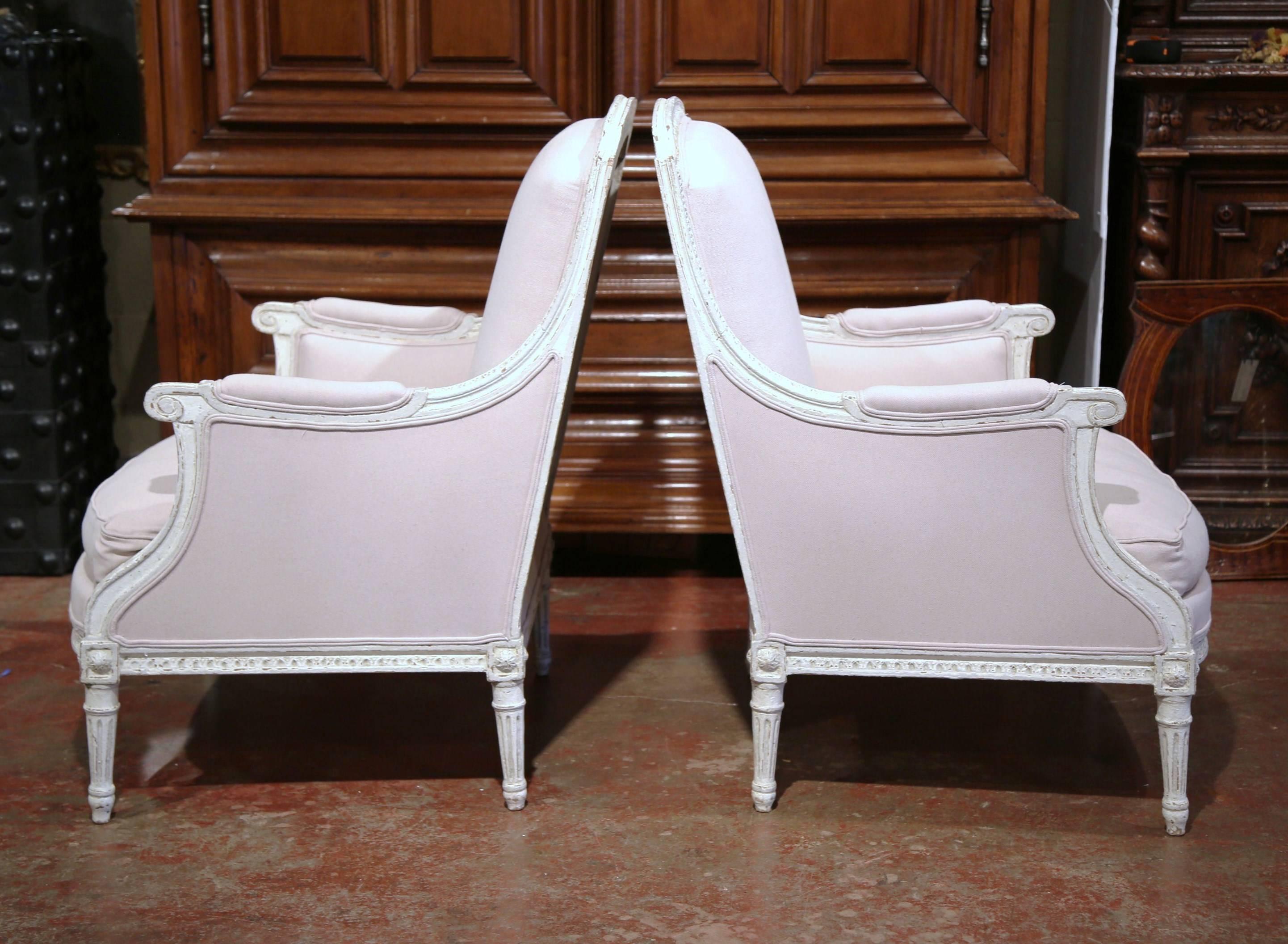Pair of 19th Century French Louis XVI Carved Painted Armchairs with Beige Fabric In Excellent Condition In Dallas, TX