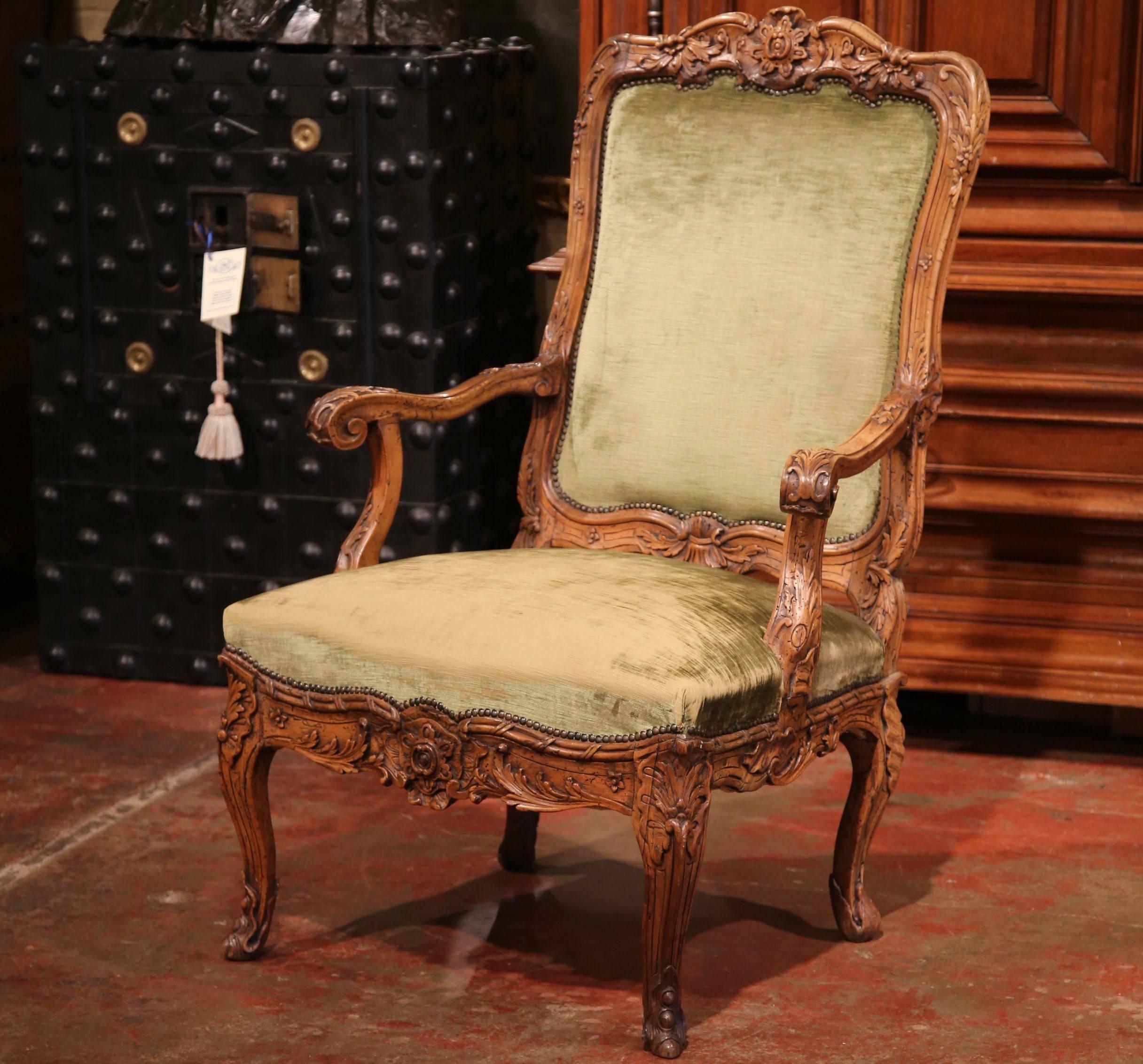 19th Century French Louis XV Carved Walnut Desk Armchair and Green Velvet Fabric 1