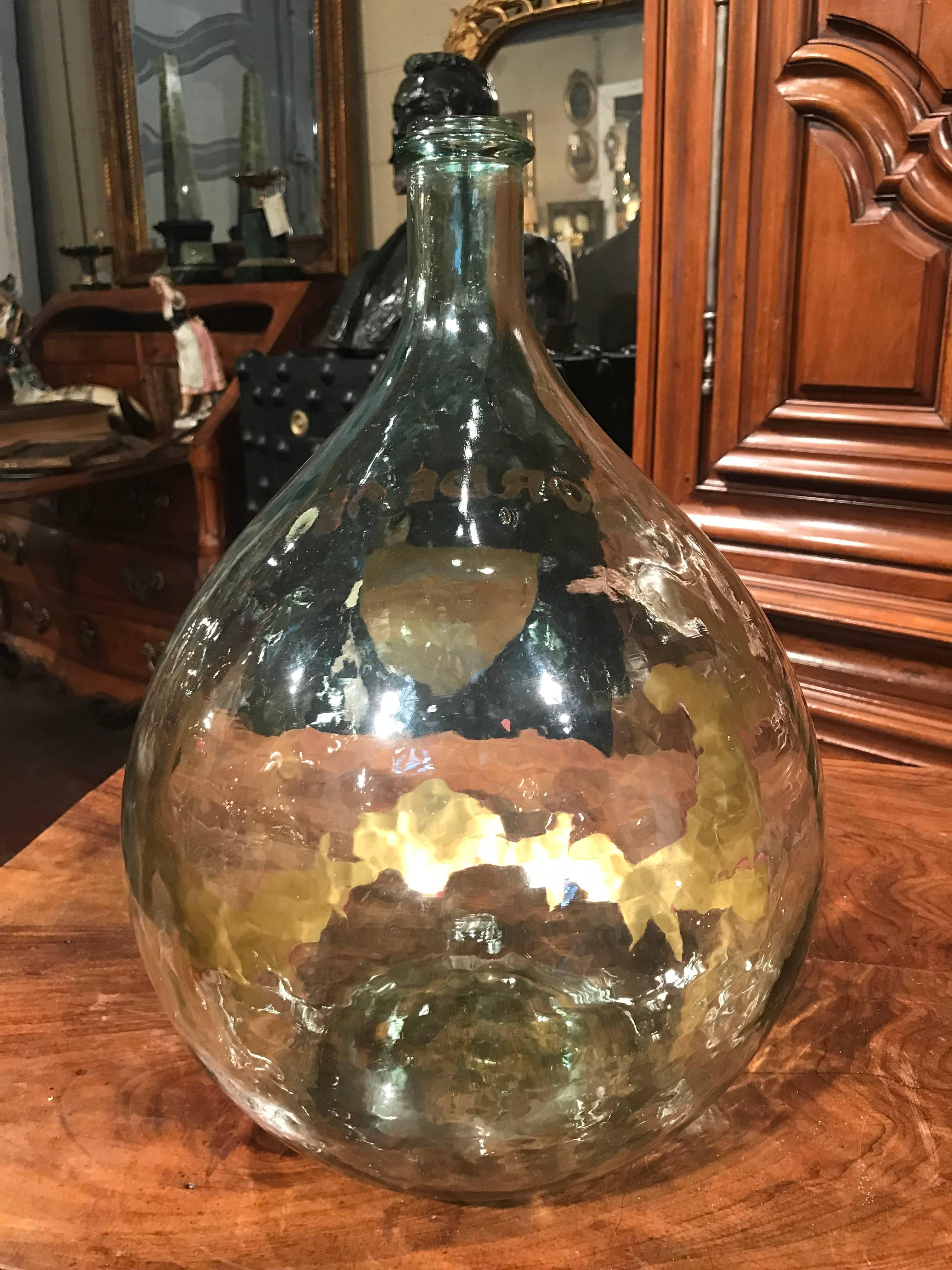 French Hand Blown Glass Wine Bottle with Hand Painted Coat of Arms of Bordeaux In Excellent Condition In Dallas, TX