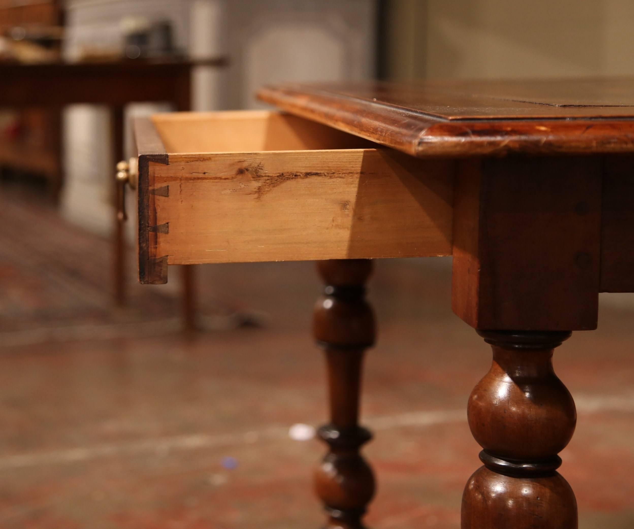 19th Century French Louis XIII Walnut Side Table with Turned Legs and Stretcher 2