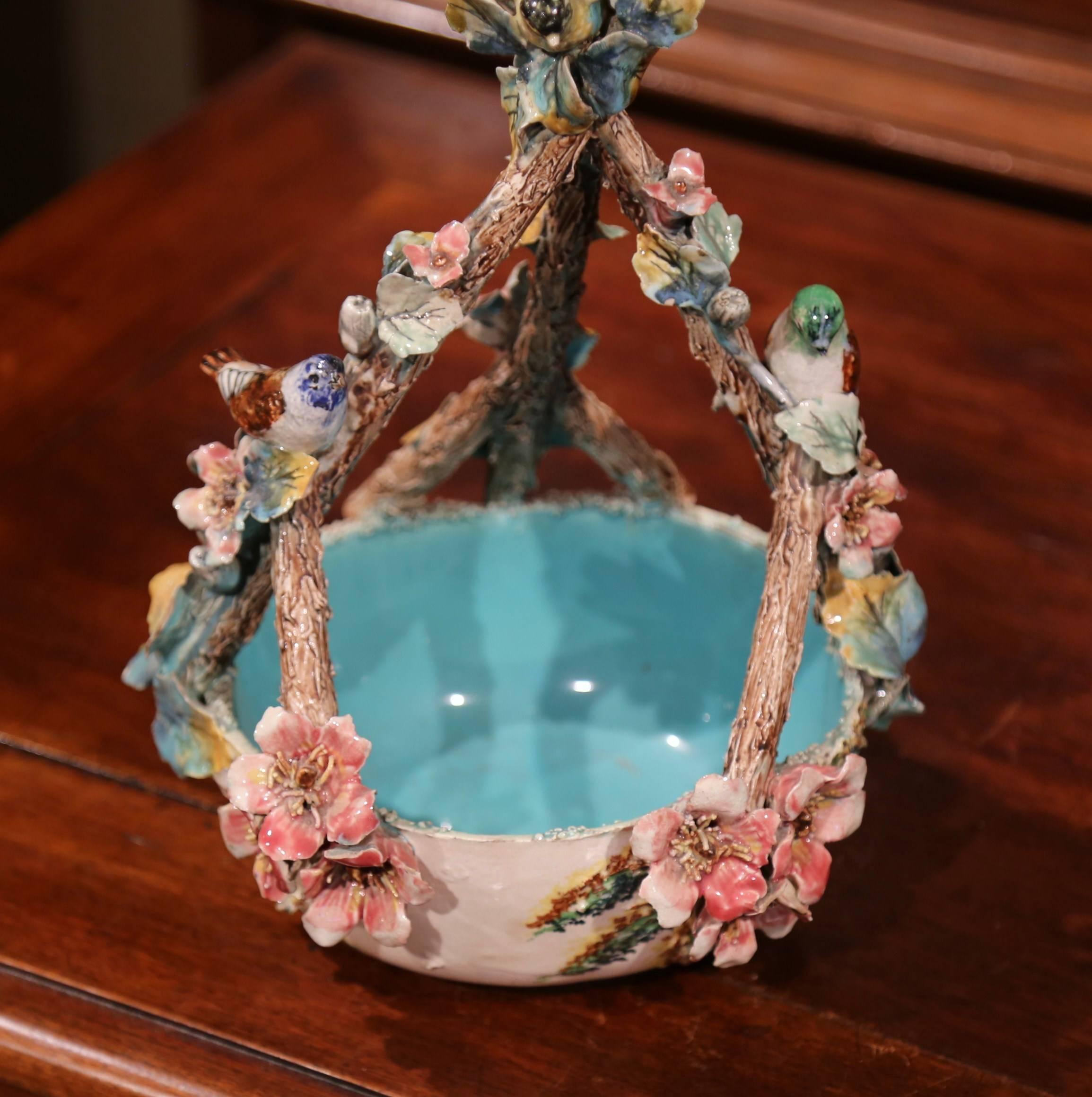 19th Century French Hand Painted Barbotine Jardinière with Bird and Floral Motif In Excellent Condition In Dallas, TX