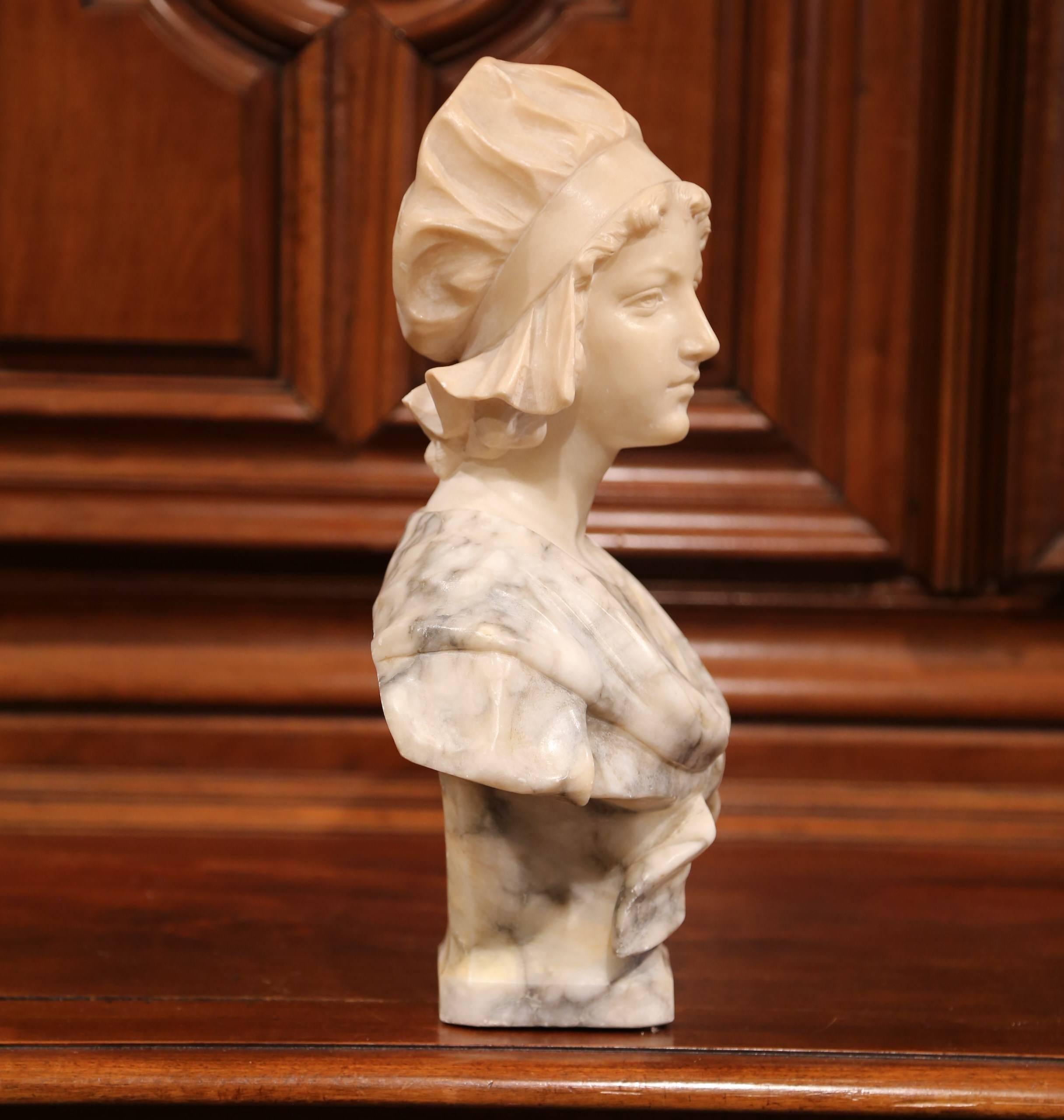 19th Century French Carved Two-Tone Marble Bust Sculpture of Young Beauty 1