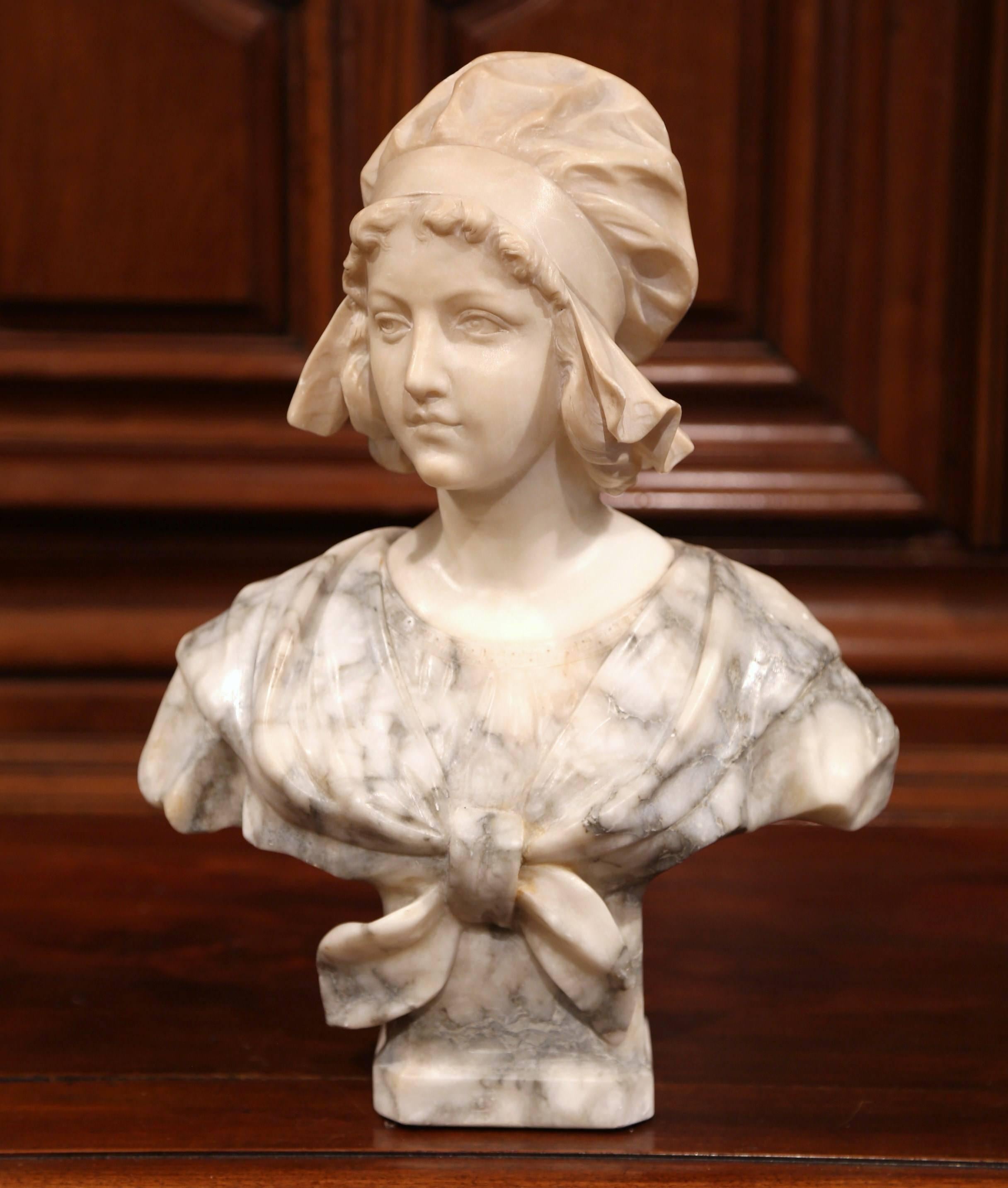 19th Century French Carved Two-Tone Marble Bust Sculpture of Young Beauty In Excellent Condition In Dallas, TX