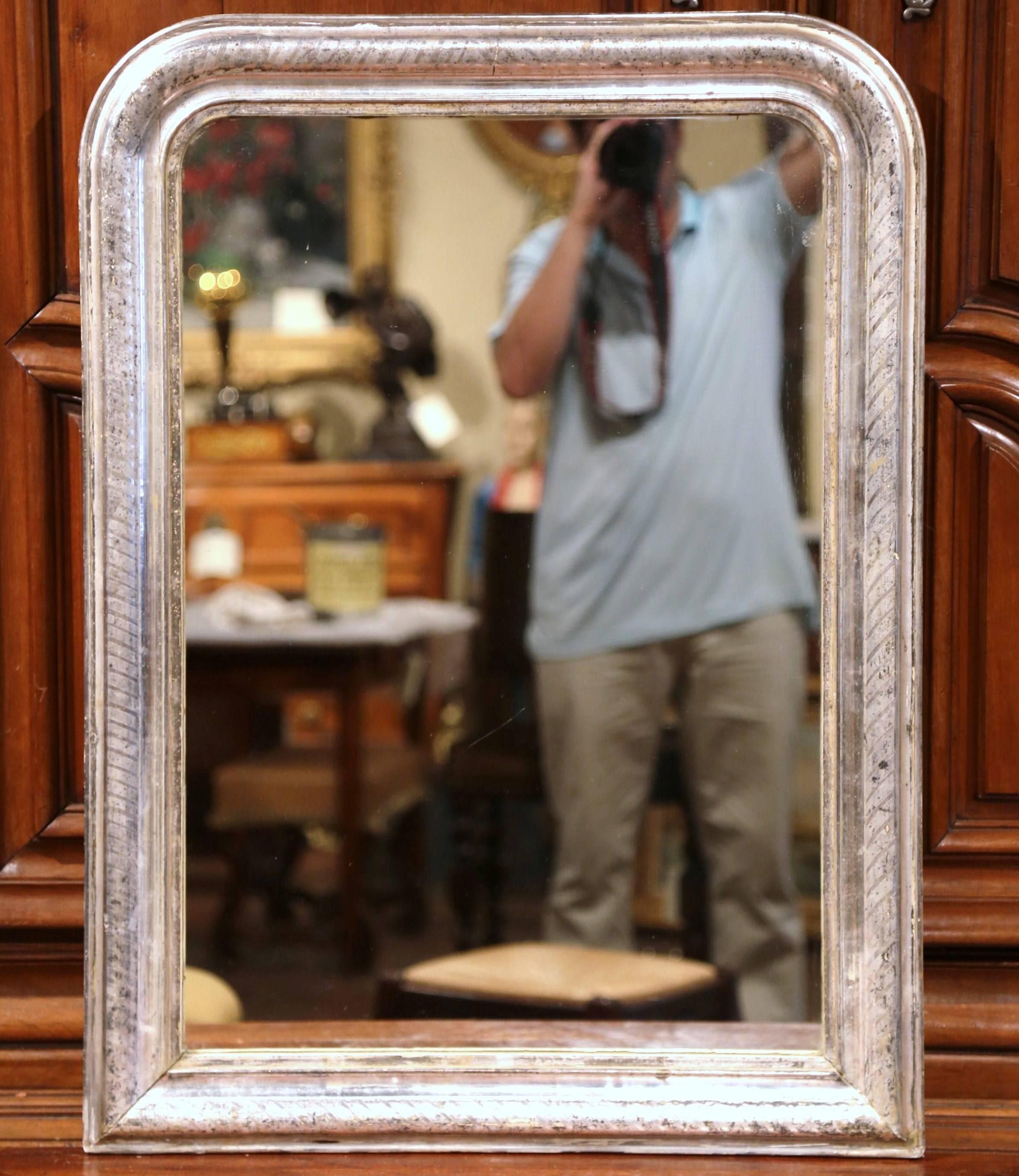 Silvered 19th Century French Louis Philippe Silver Leaf Wall Mirror with Engraved Motifs