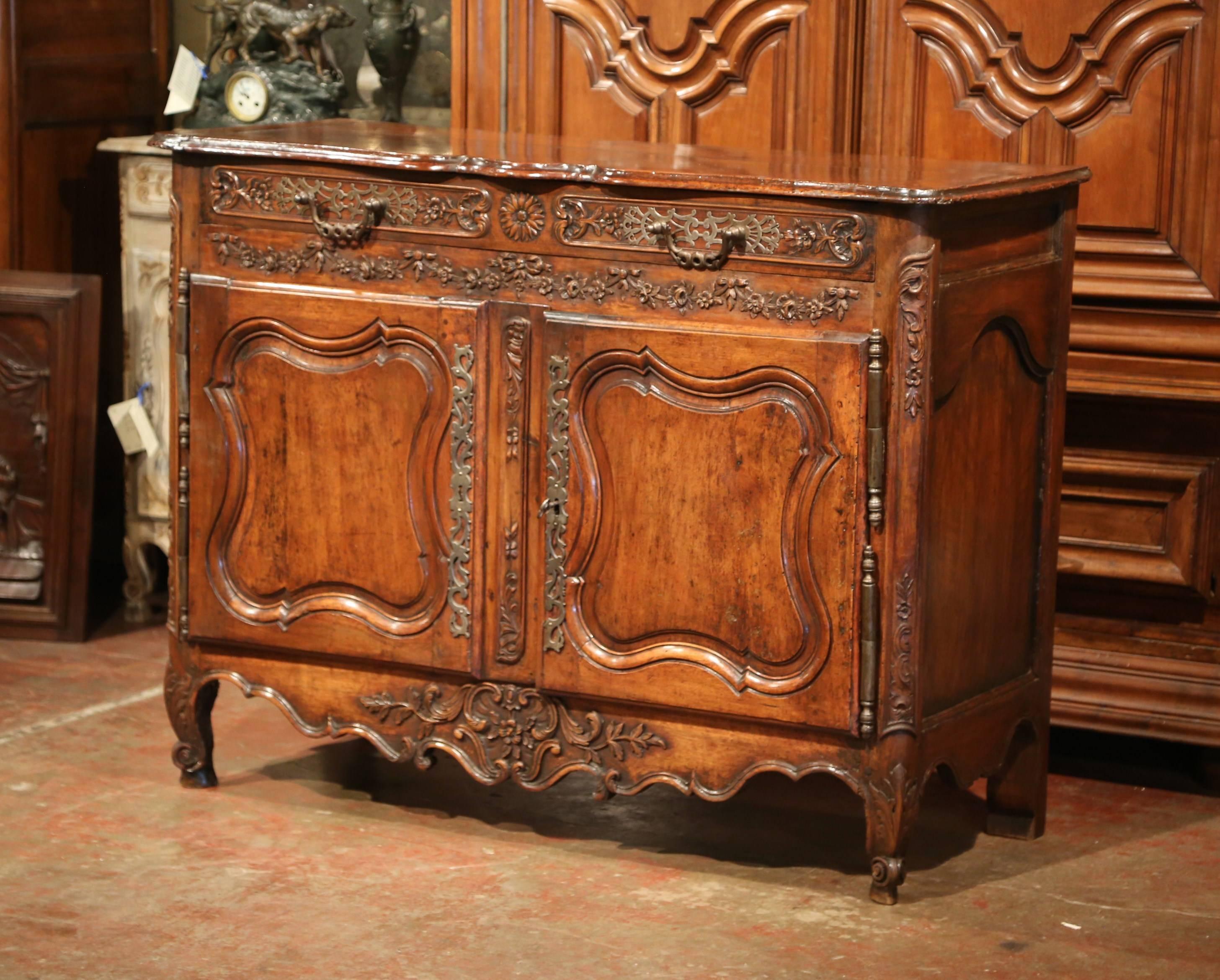 18th Century, French Louis XV Carved Walnut Two-Door Buffet from Provence In Excellent Condition In Dallas, TX