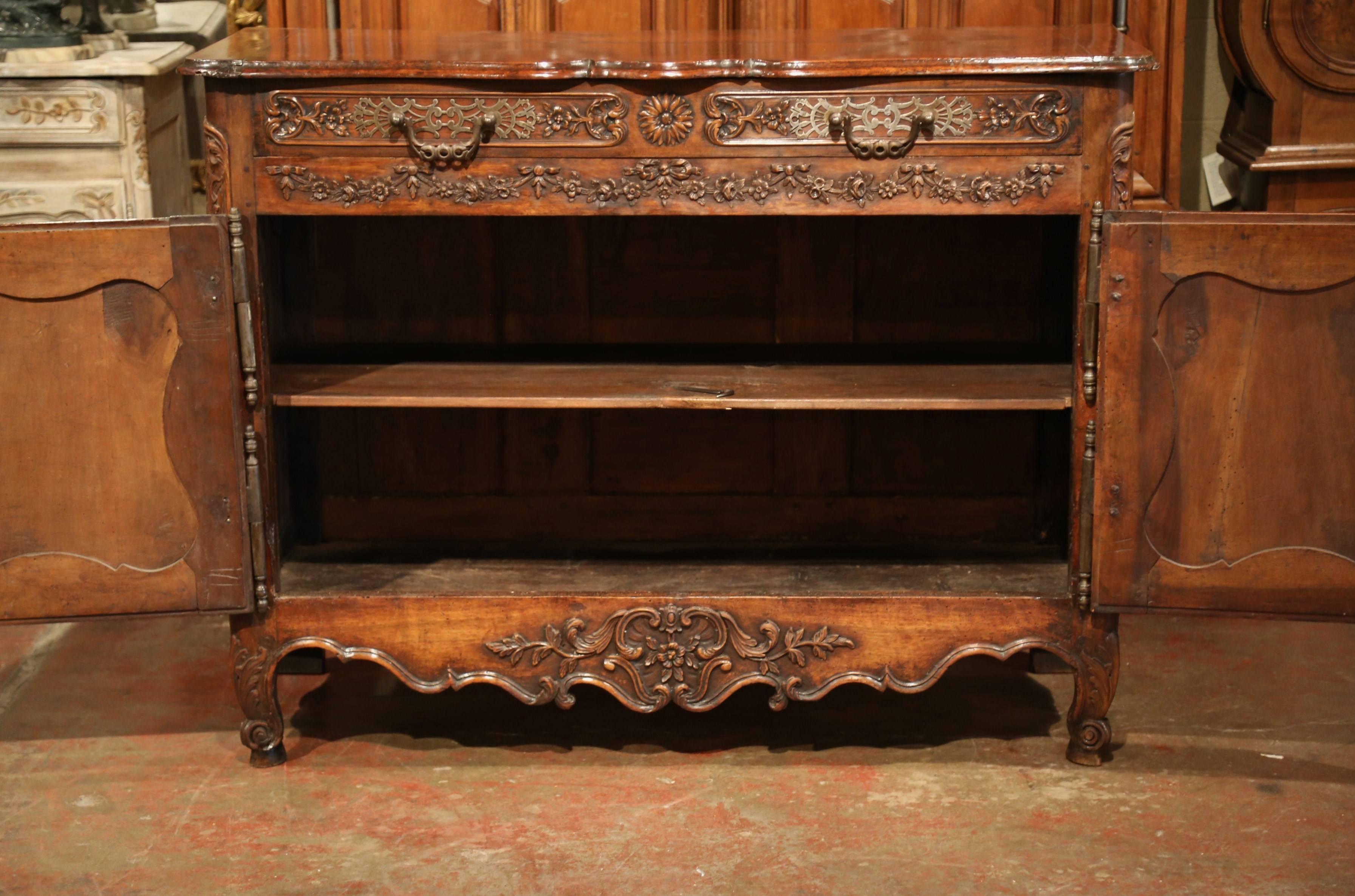 18th Century, French Louis XV Carved Walnut Two-Door Buffet from Provence 1