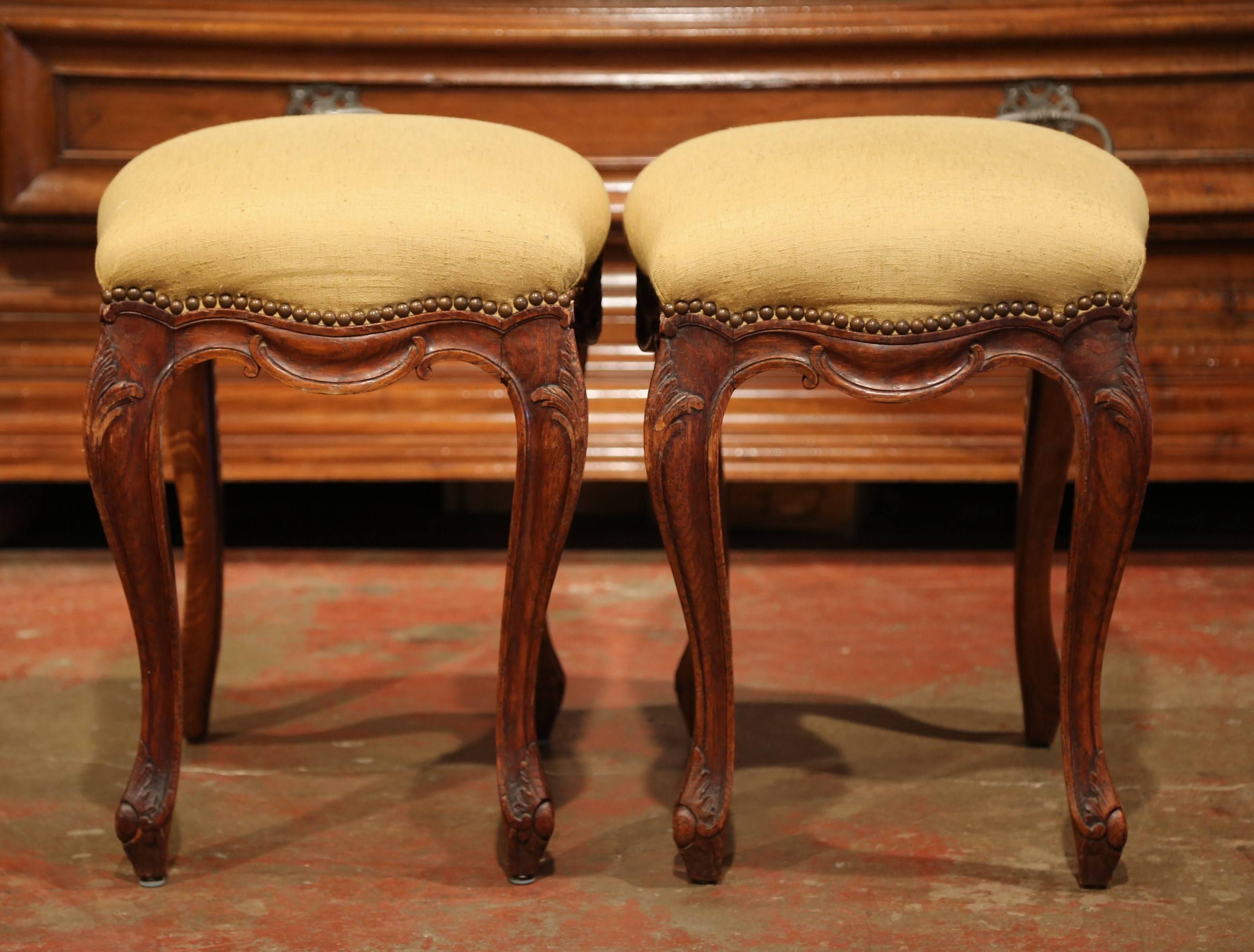Pair of Early 20th Century French Louis XV Carved Stools with Fabric 2