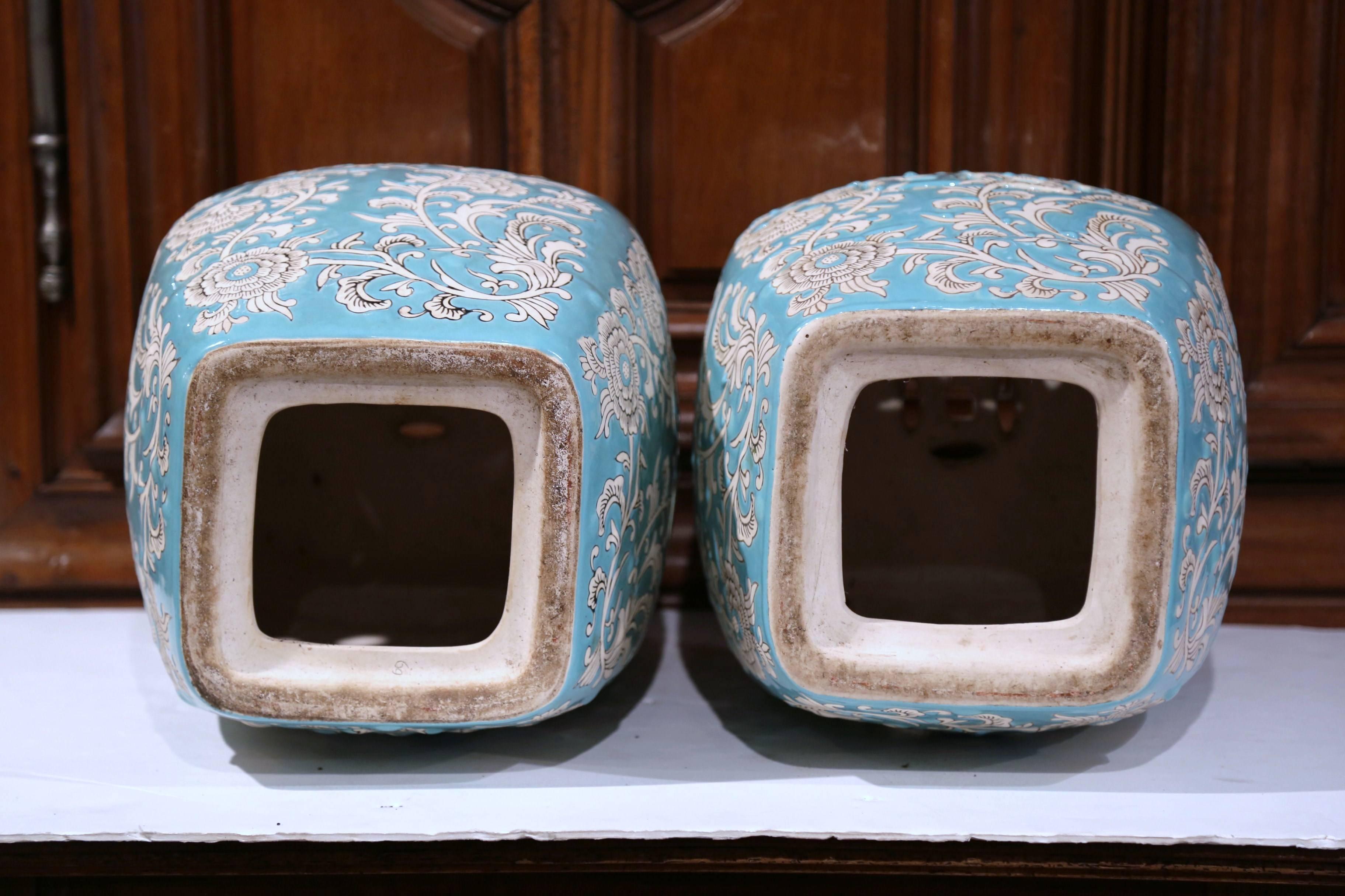 Mid-20th Century Pair of Asian Turquoise and White Glazed Ceramic Garden Stools 1