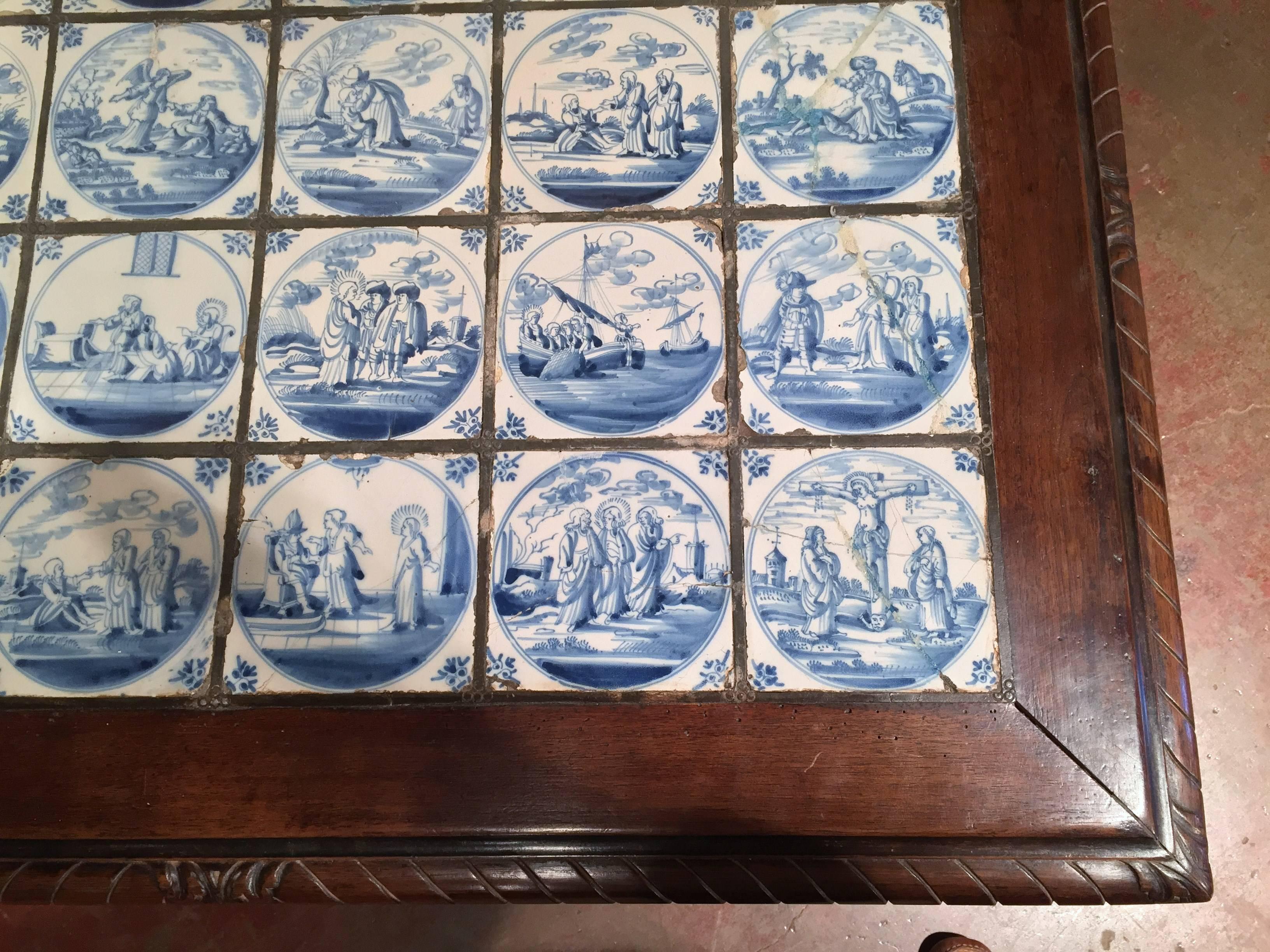 19th Century Walnut Table with 32 Blue and White Delft Biblical Scenes Tiles In Good Condition In Dallas, TX