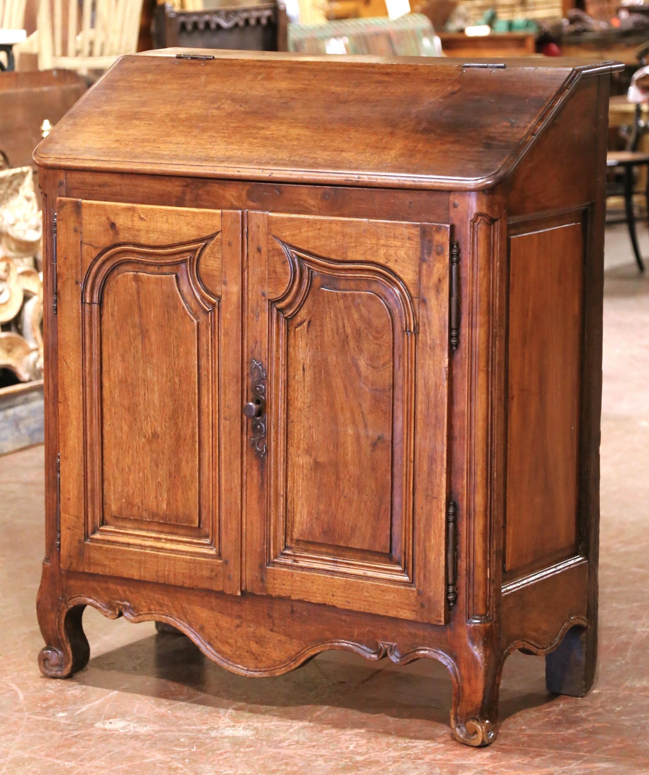 Cabinet à deux portes 