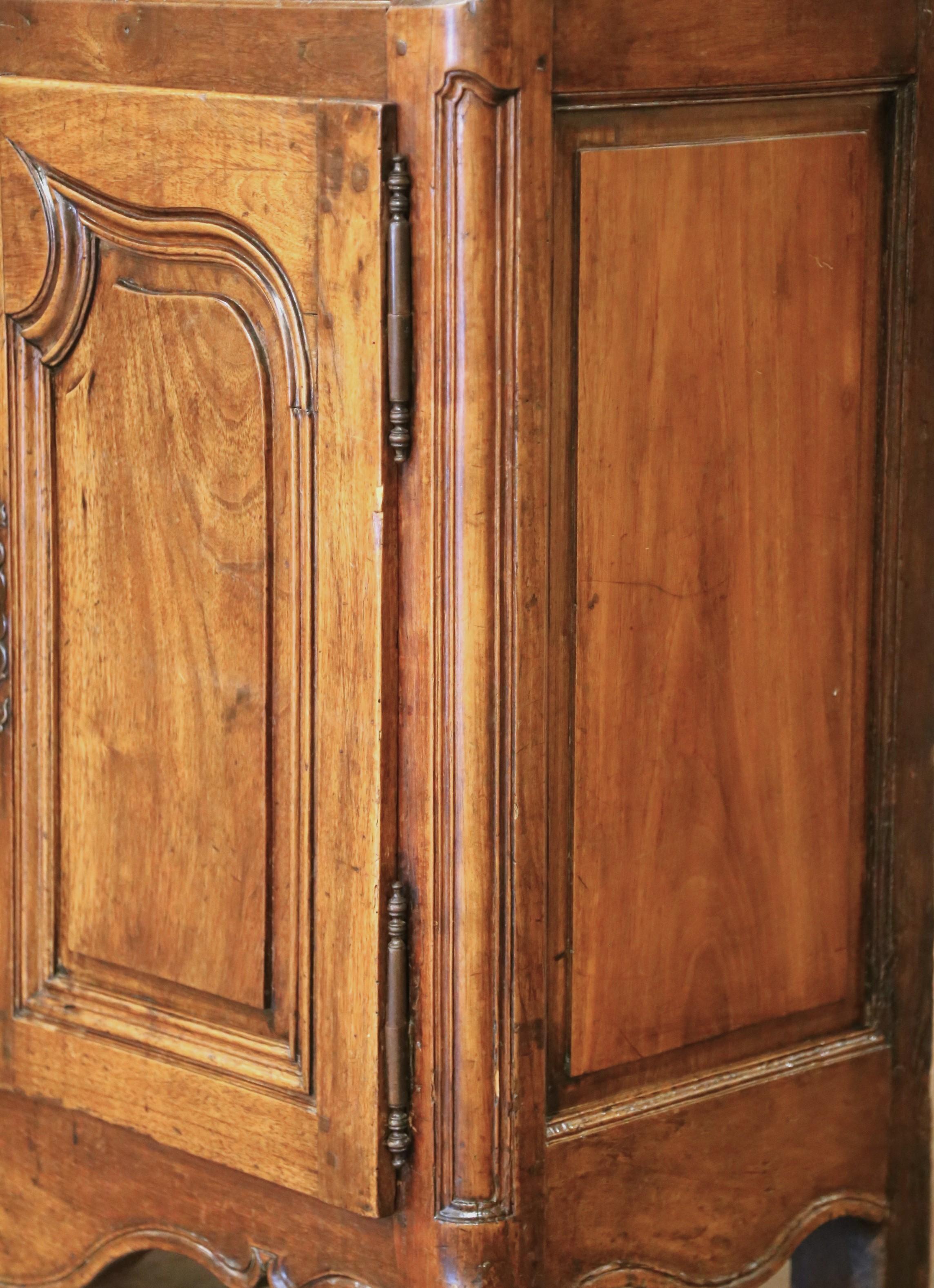 Cabinet à deux portes 