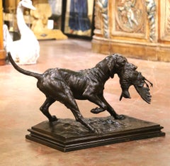 Escultura alemana de un perro de caza, de latón y yeso, de finales del siglo XIX, obra de Emil Wünsche