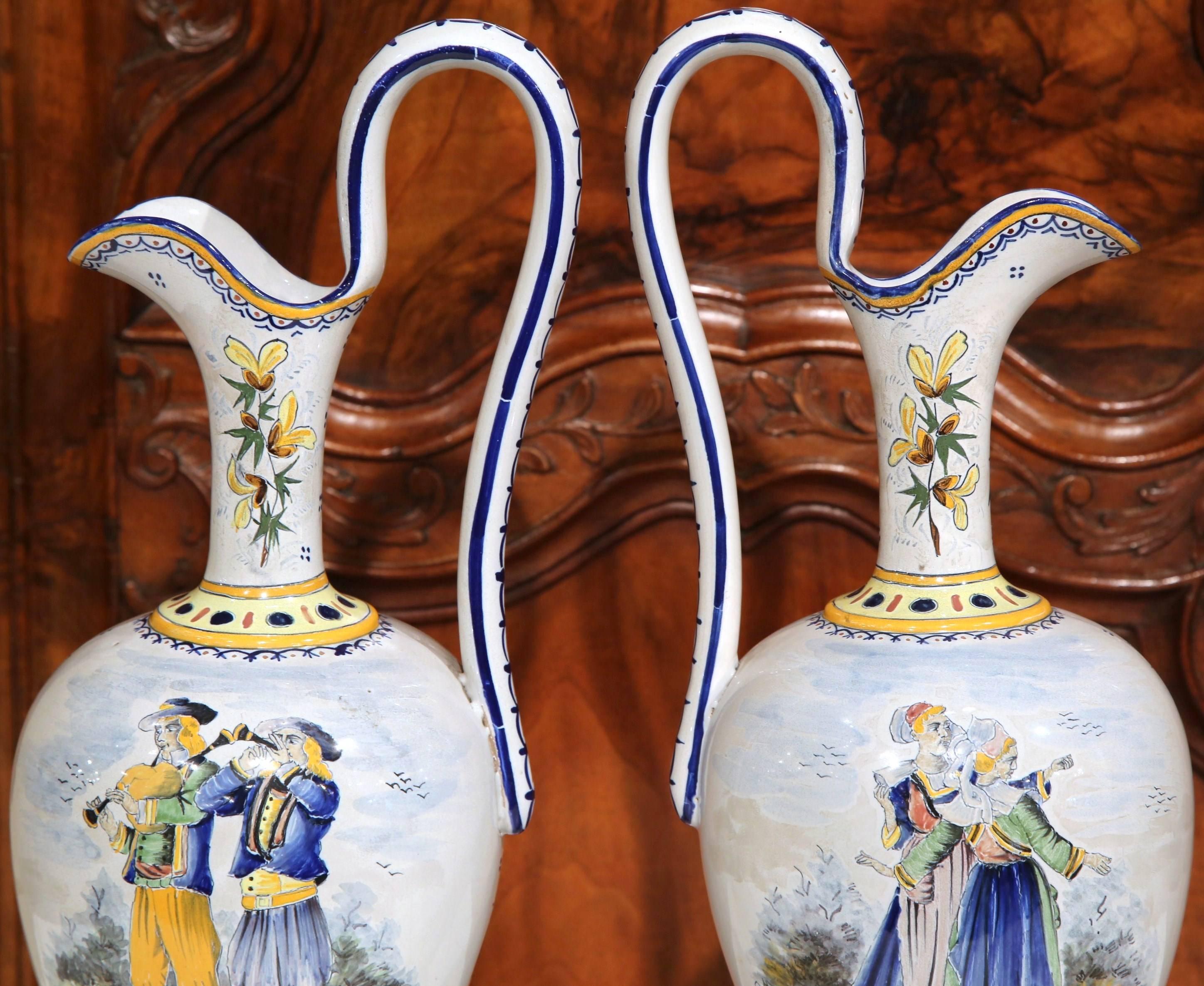 Ceramic Pair of Early 20th Century French Hand-Painted Water Pitchers from Quimper