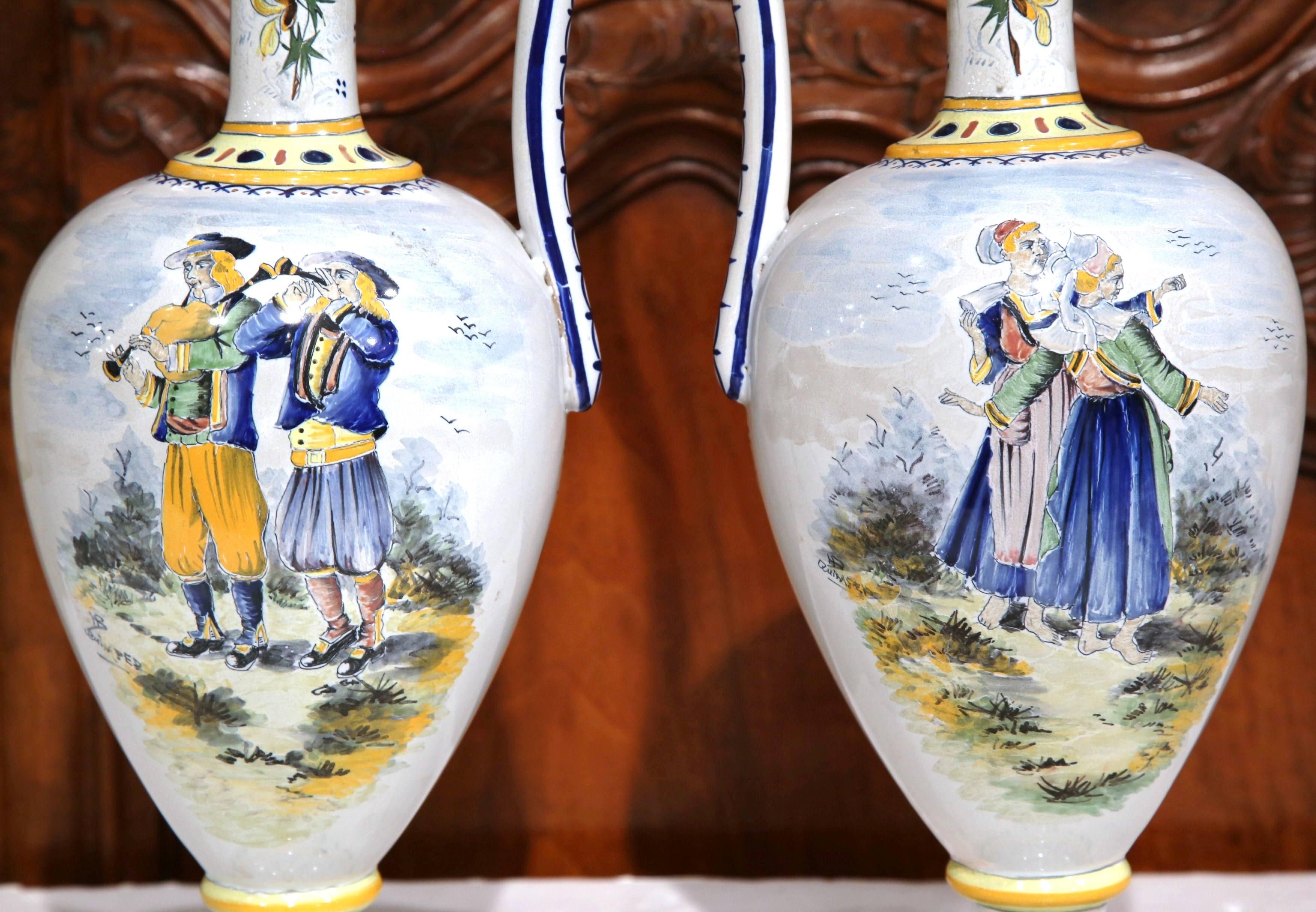 Hand-Crafted Pair of Early 20th Century French Hand-Painted Water Pitchers from Quimper