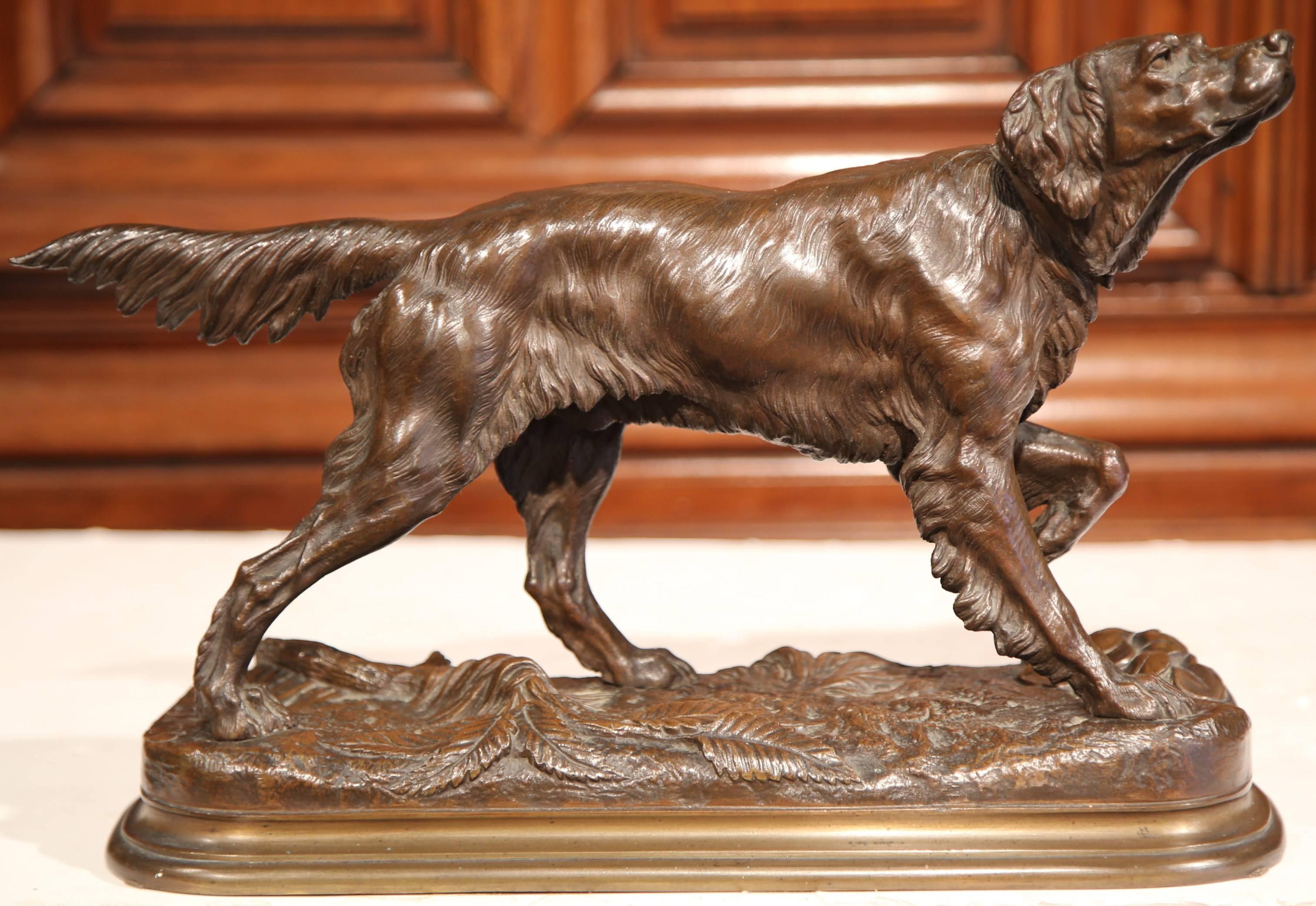 19th Century French Patinated Bronze Pointer Dog Sculpture Signed J. Moiniez In Excellent Condition In Dallas, TX