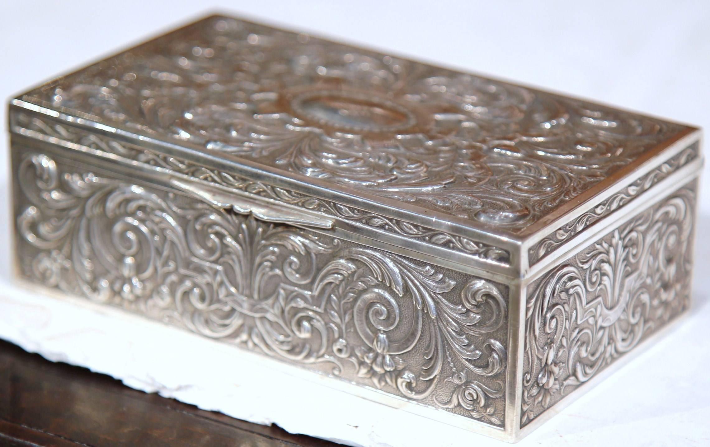 19th Century French Wooden Repousse Silver Plated Jewelry Box In Excellent Condition In Dallas, TX