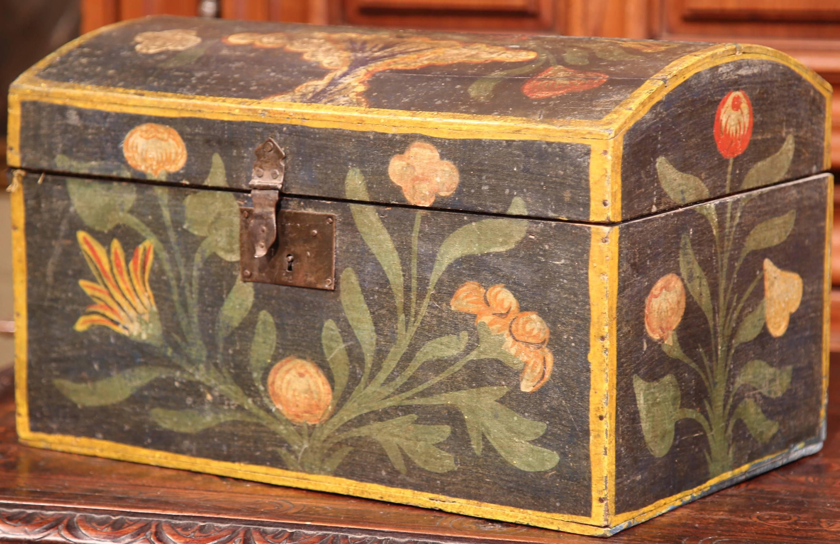 18th Century French Hand-Painted Wedding Box with Flowers and Bird from Normandy In Good Condition In Dallas, TX