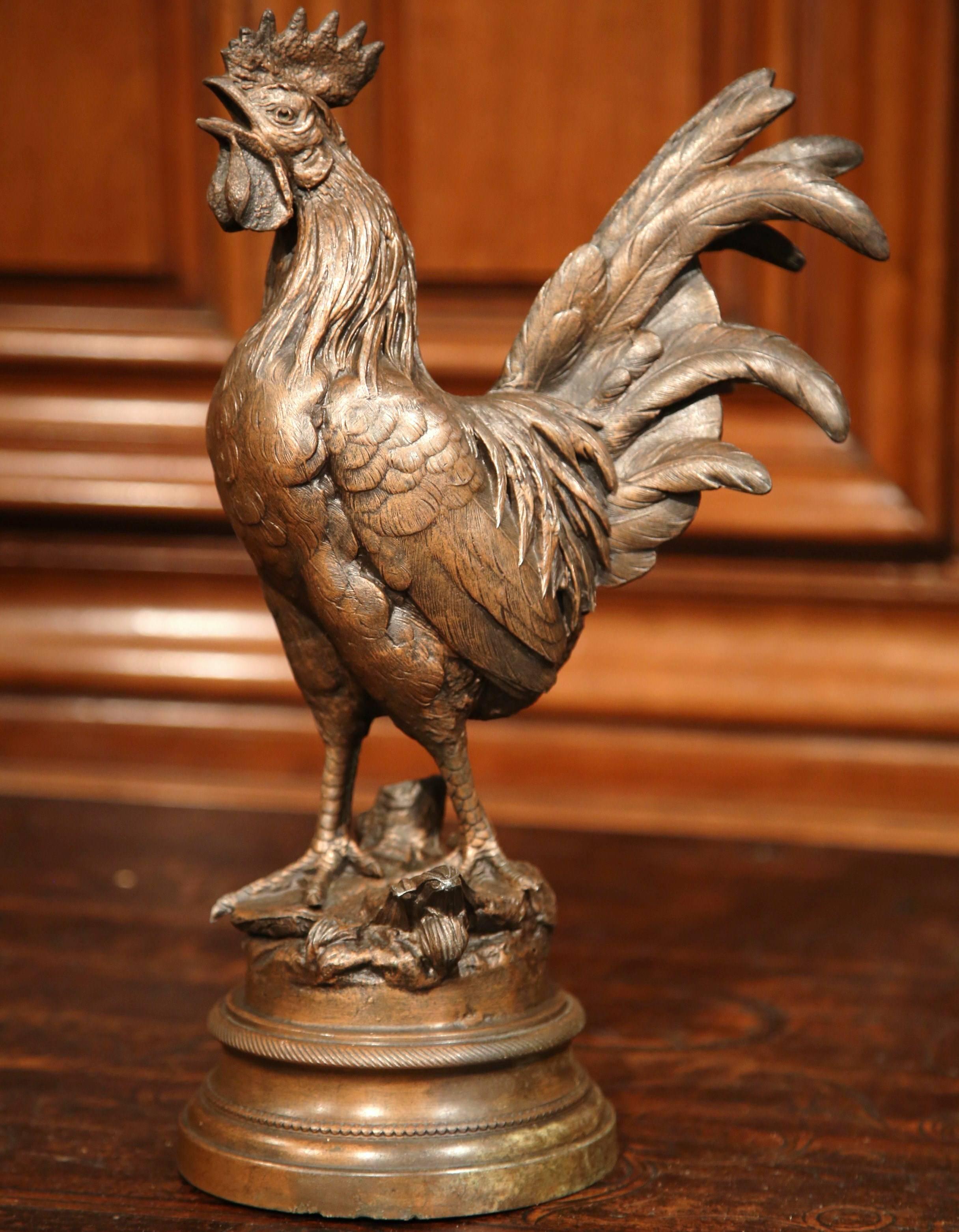 19th Century French Patinated Spelter Rooster Sculpture on Round Base In Excellent Condition In Dallas, TX