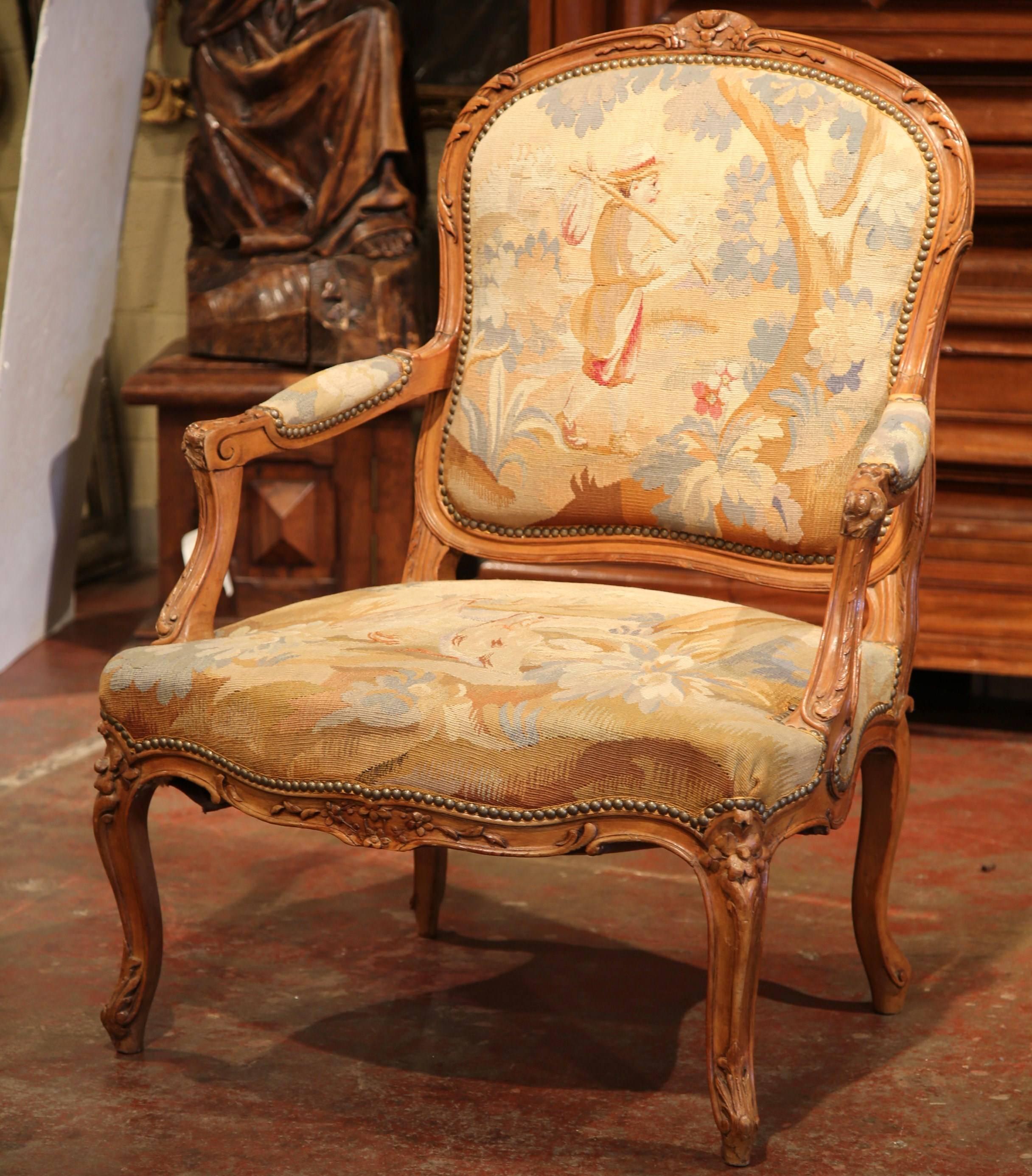 19th Century French Louis XV Carved Walnut Armchair with Aubusson Tapestry 2
