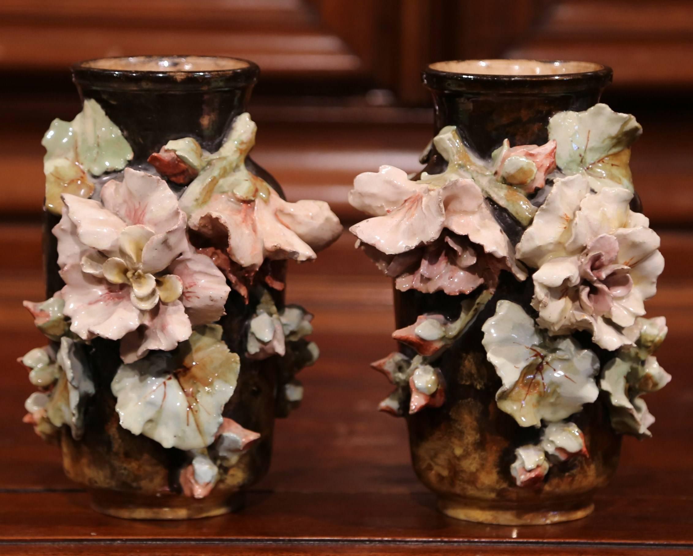 Set of 19th Century Hand-Painted Barbotine Vases with Flowers from Montigny  2