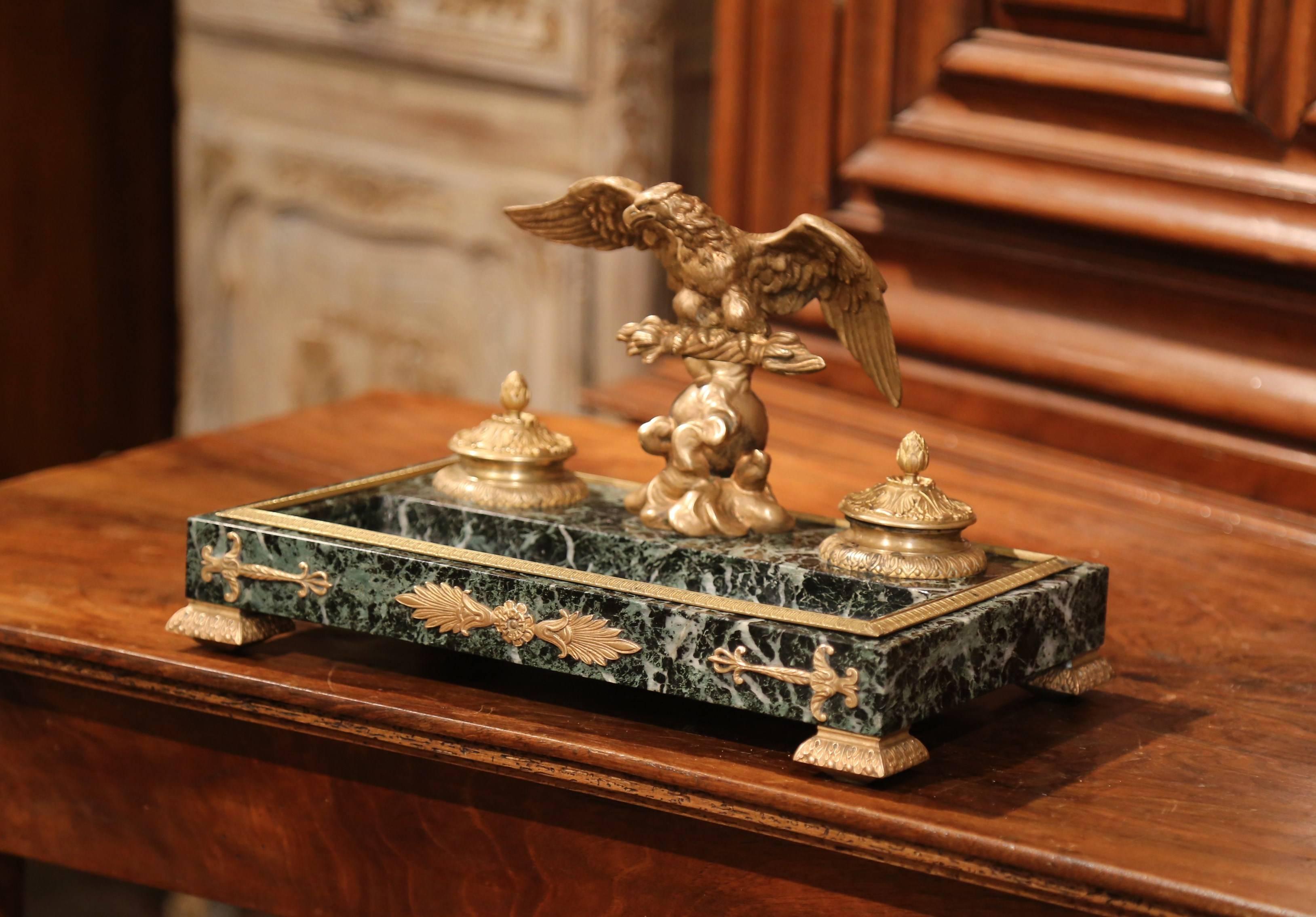 Hand-Crafted Early 20th Century French Green Marble and Bronze Inkwell with Eagle and Mounts