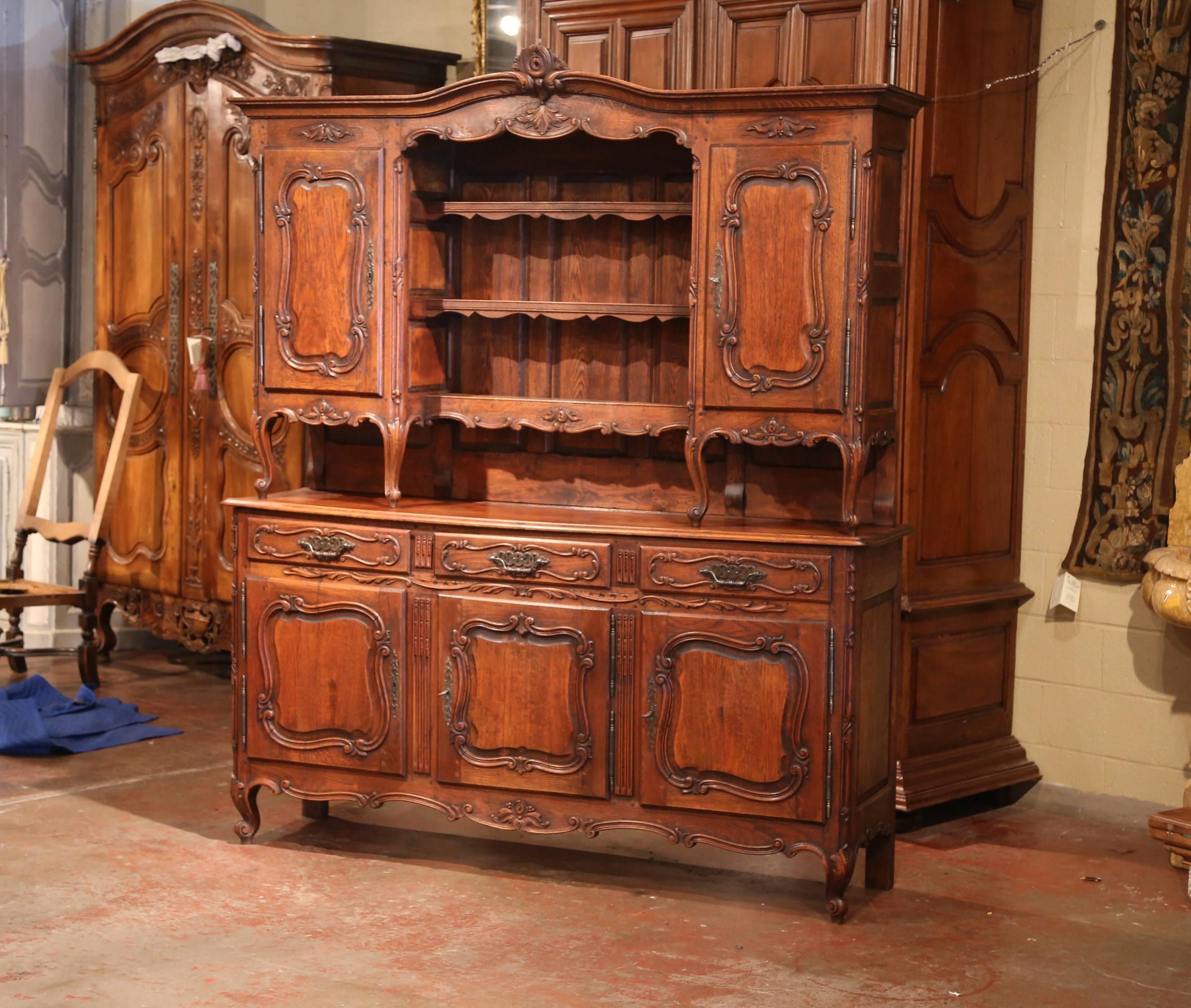 Early 20th Century French Louis XV Carved Oak Buffet Vaisselier from Normandy 2