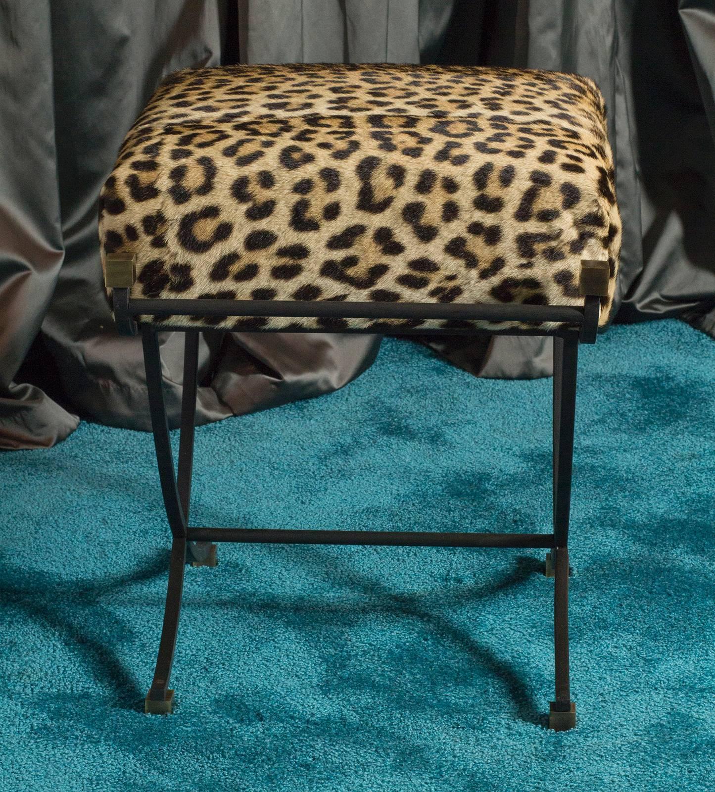 1960s Pair of Leopard Stools In Excellent Condition In Firenze, IT
