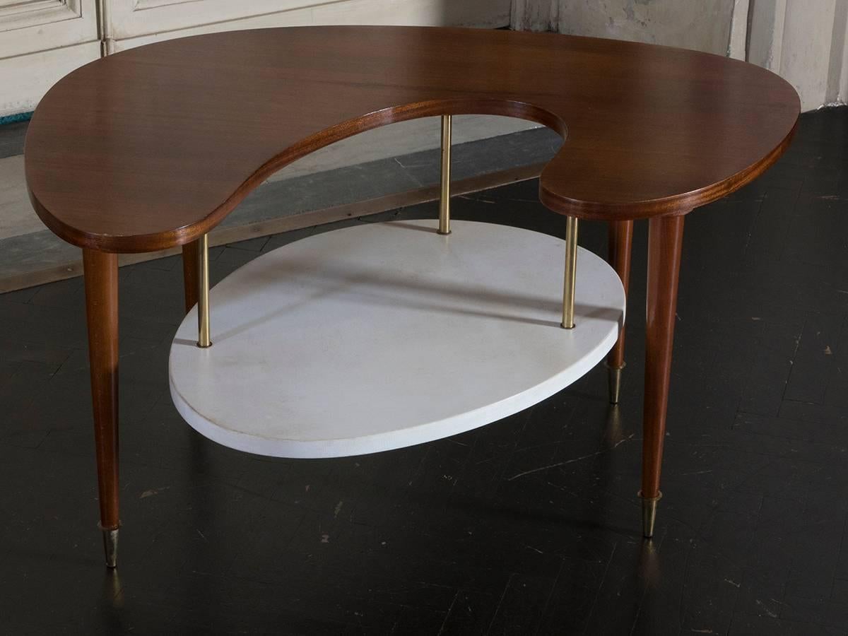 1950s Italian Walnut and Goat Skin Coffee Table In Excellent Condition In Firenze, IT