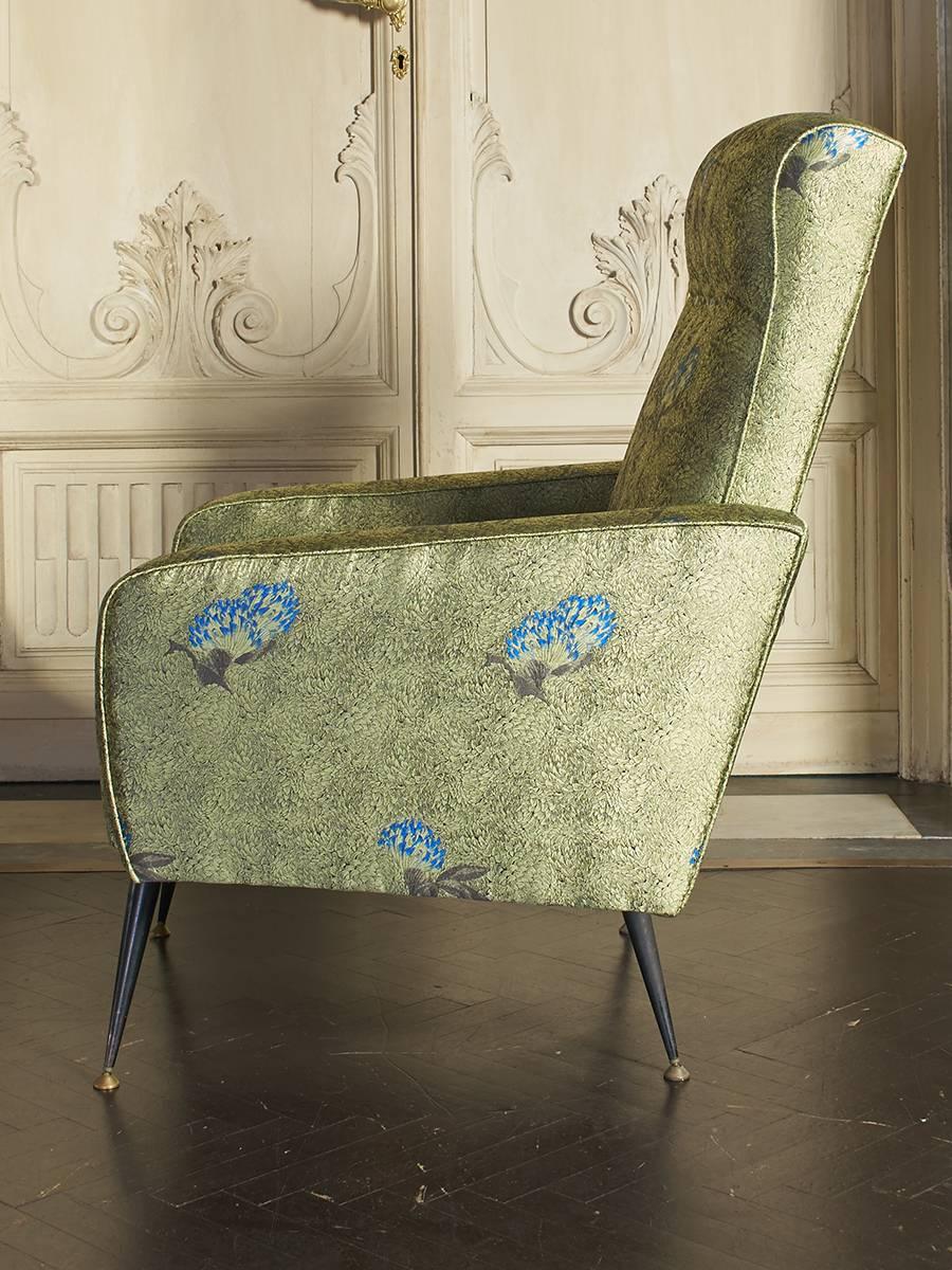 Italian armchair newly reupholstered in lime green and turquoise jacquard silk fabric, steel feets with brass details.