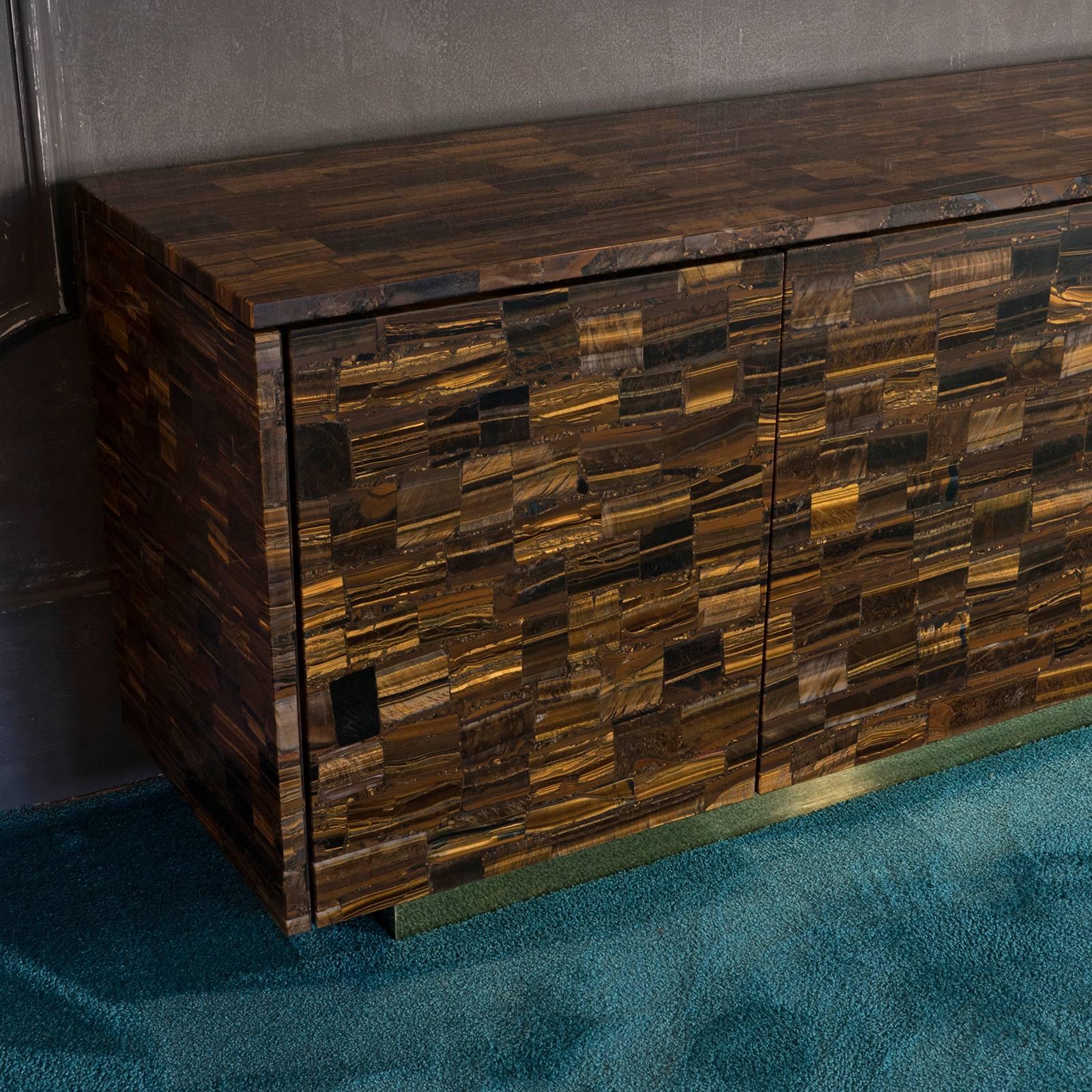 Flair Edition One of a Kind Tiger Eye Sideboard 2