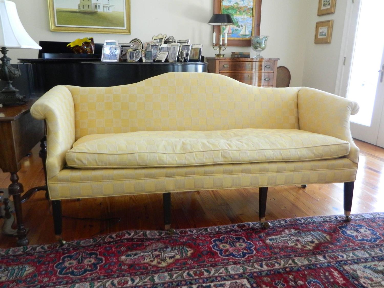 American Fine Chippendale Federal Style Upholstered Sofa, circa 1780