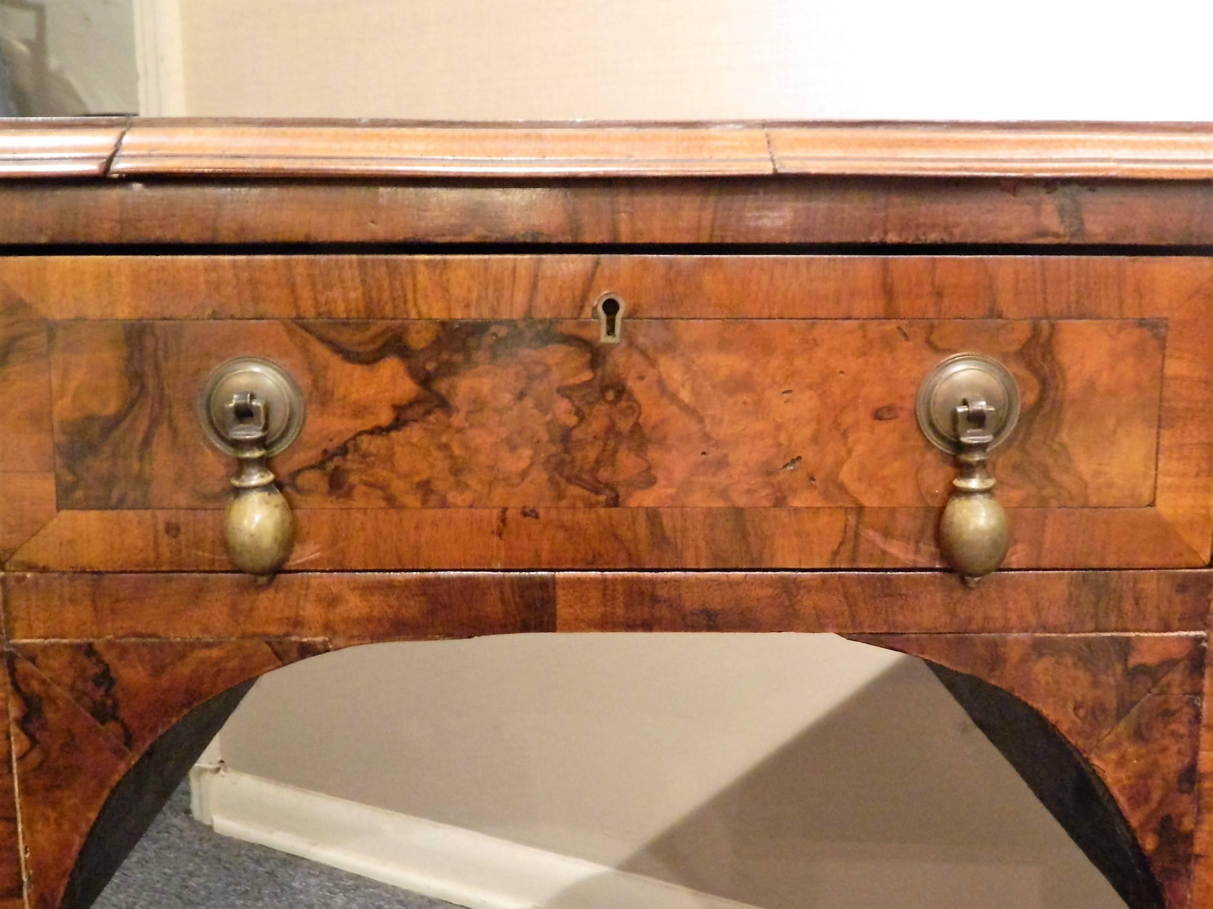 William and Mary Burl Walnut Style Desk with Five Drawers, 19th Century 2