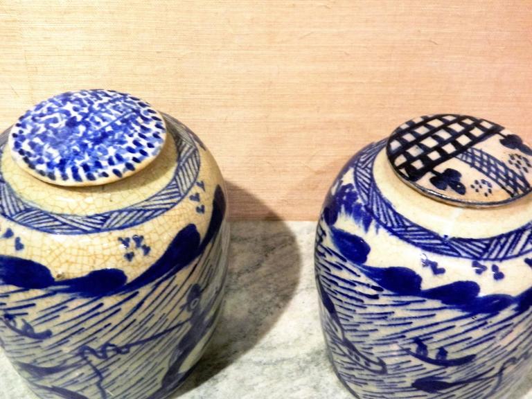 Pair of Blue and White Chinese Ginger Jar with Lids, 20th Century For Sale 2