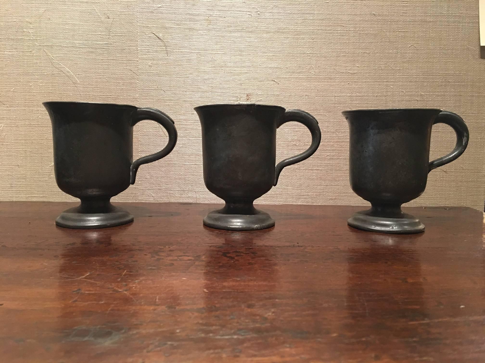 English Set of Three Pewter Footed Mugs or Cups, 19th Century For Sale 1