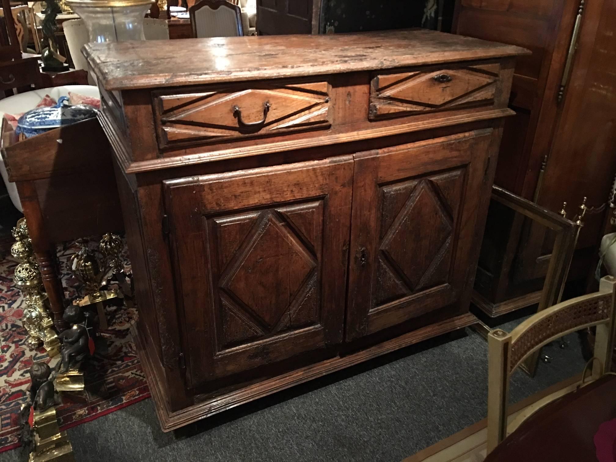French Walnut Buffet with Two Drawers and Two Doors, 18th Century For Sale 4
