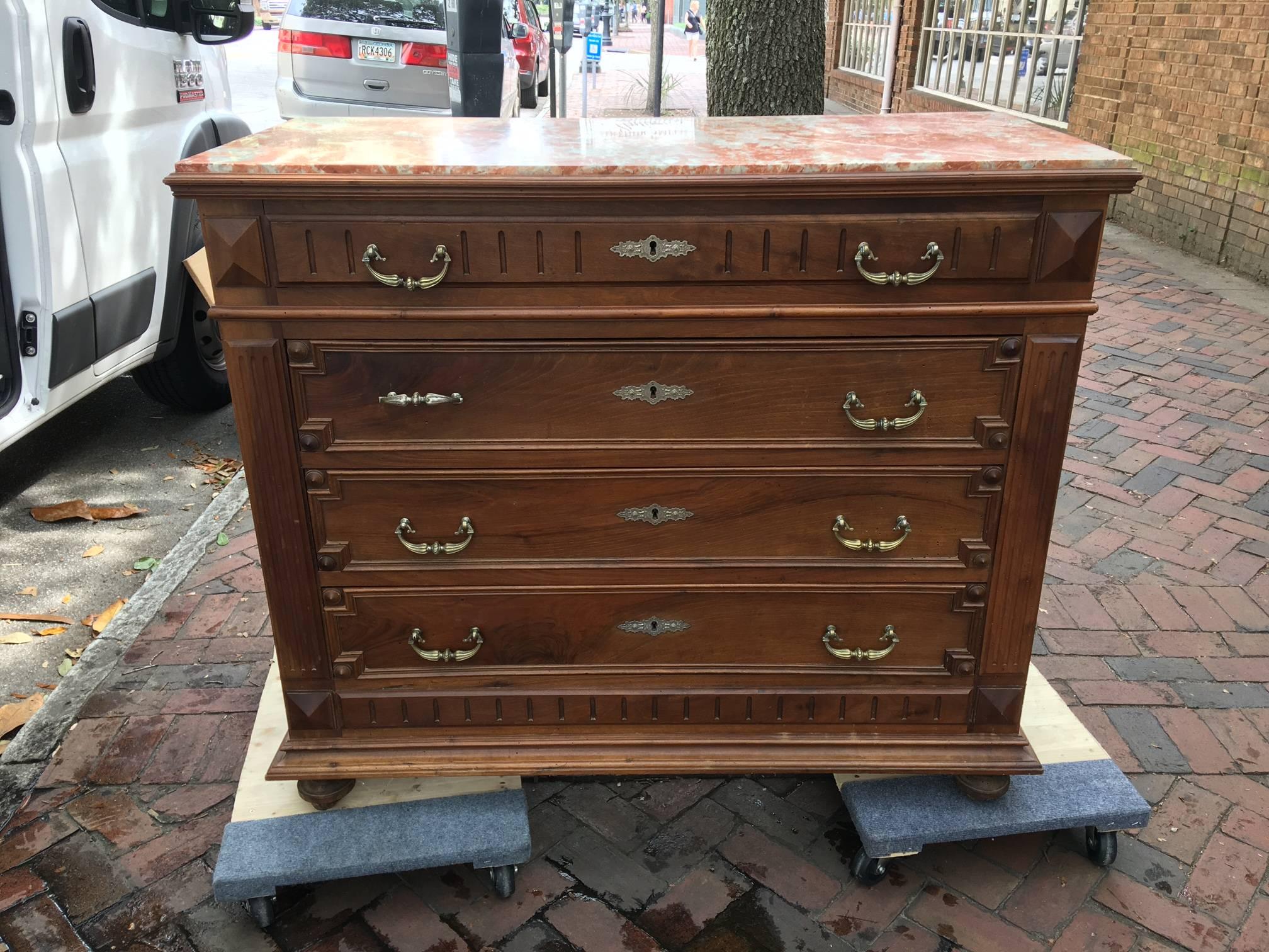 French Walnut Four-Drawer Chest with a Marble Top, 19th Century In Excellent Condition In Savannah, GA