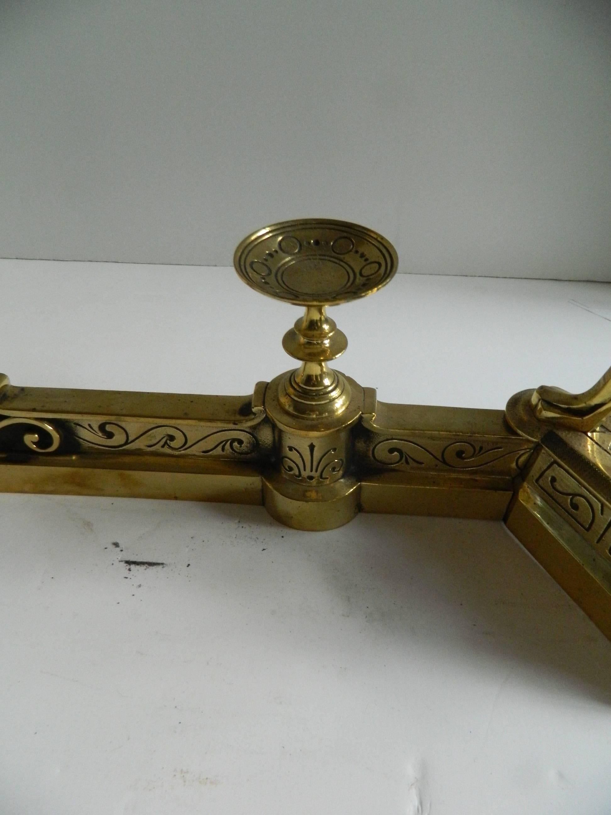 Pair of Polished Brass Chenet or Andirons with a Fender, Urn Motif, 19th Century In Good Condition For Sale In Savannah, GA