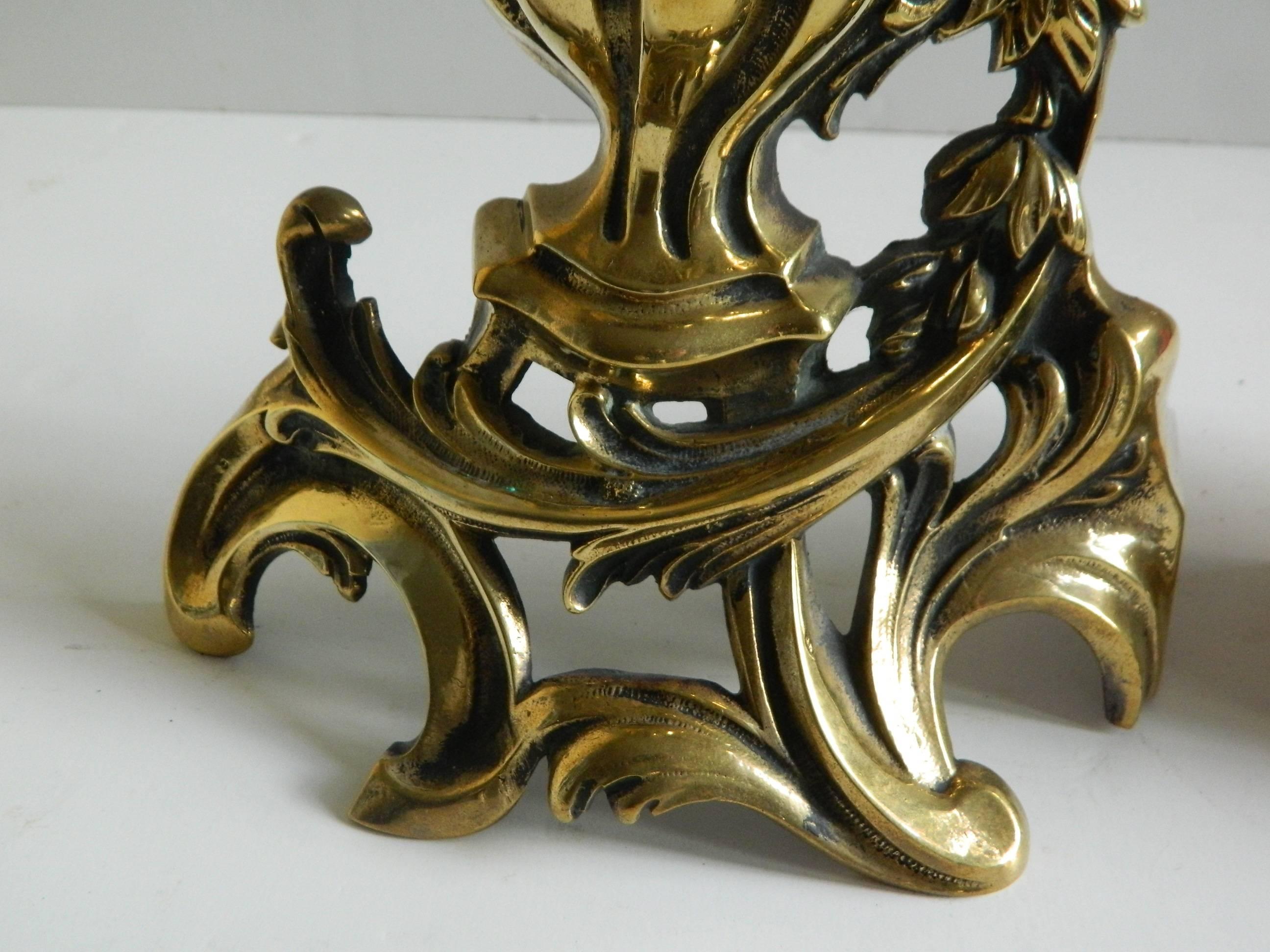 Pair of Brass Small Chenets or Andirons with Flame Finials, 19th Century In Good Condition For Sale In Savannah, GA