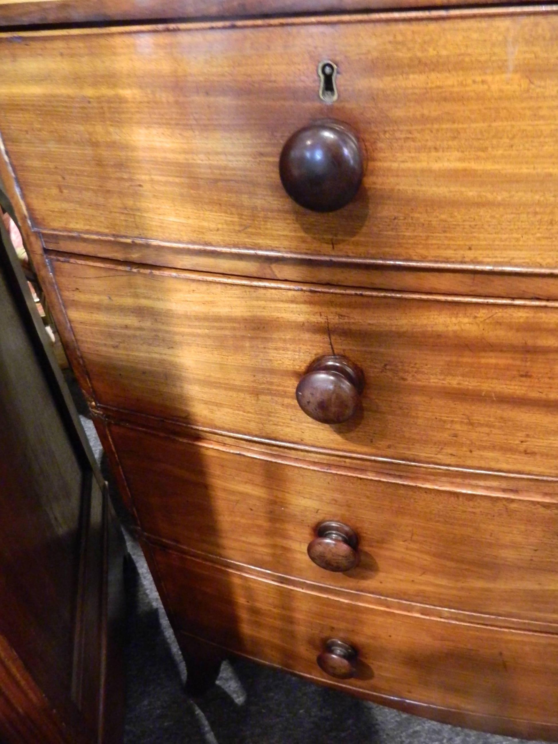 English George III Style Two over Three Chest of Drawers, Early 19th Century 2